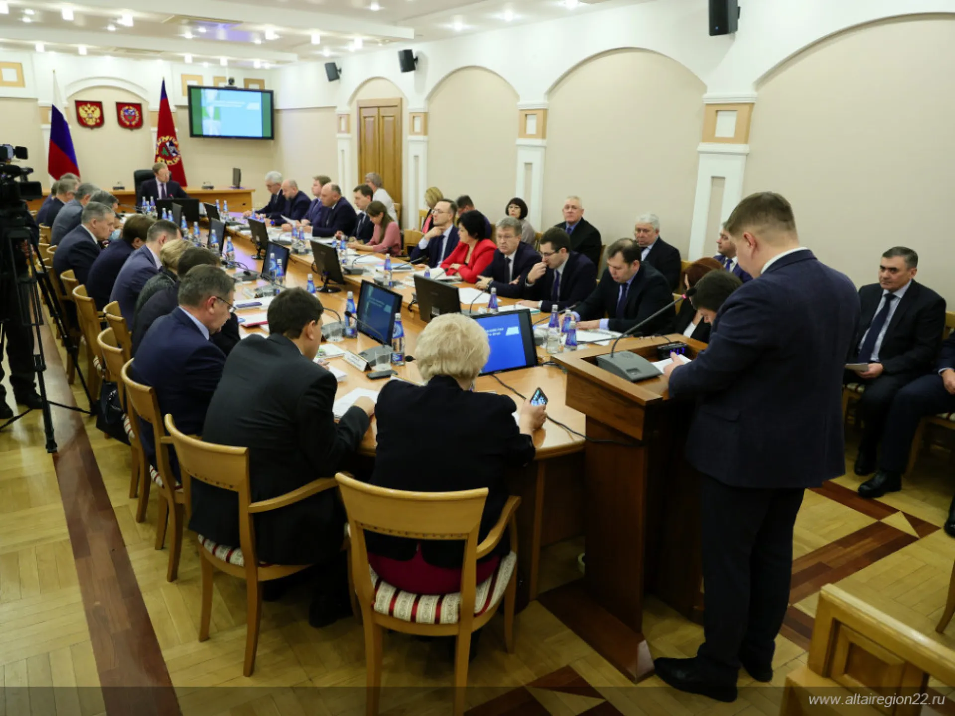 Почти 23 миллиарда рублей направили на развитие дорог в Алтайском крае в 2022 году