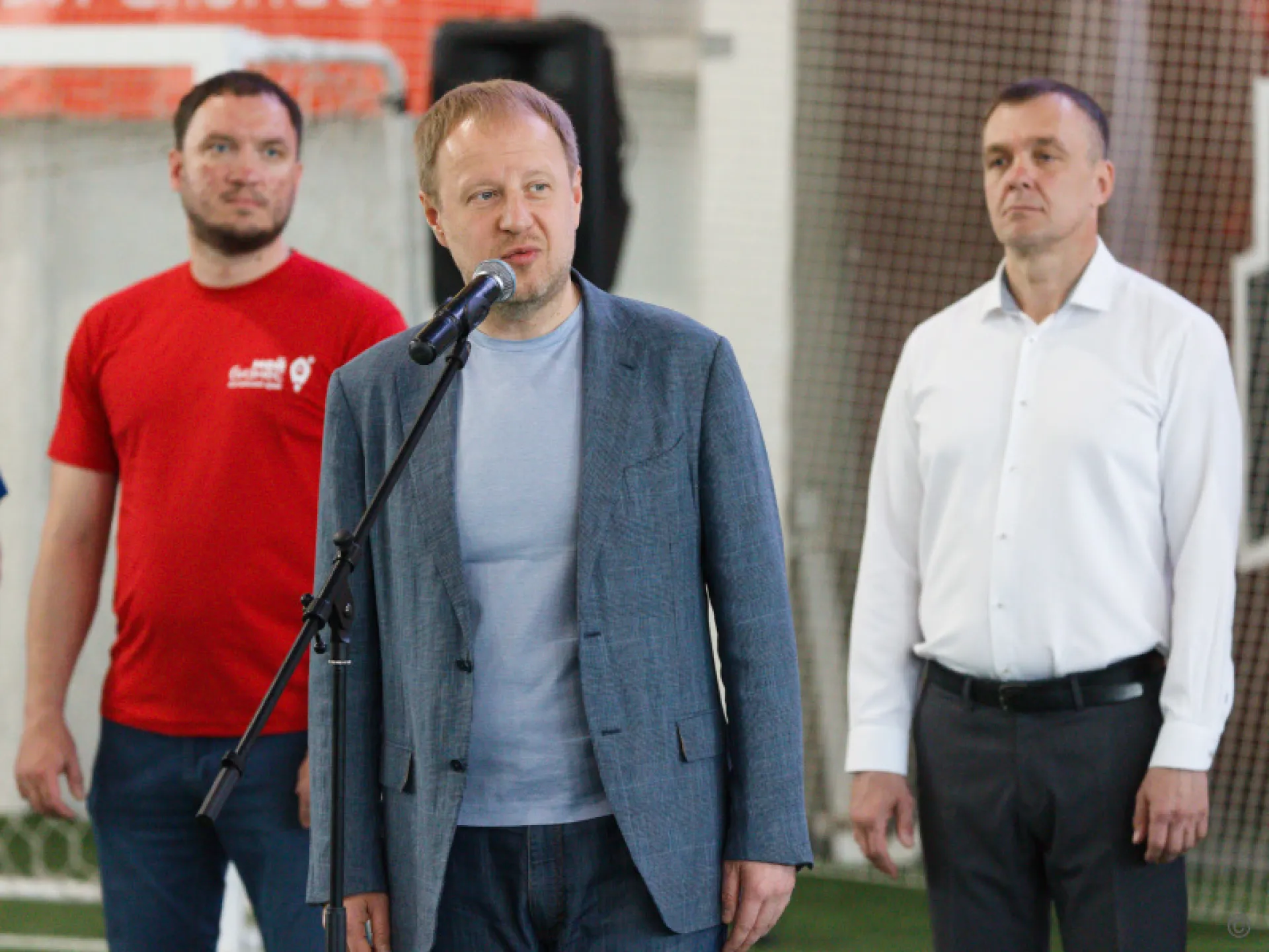 Виктор Томенко открыл краевую спартакиаду предпринимателей Виктор Томенко открыл краевую спартакиаду предпринимателей