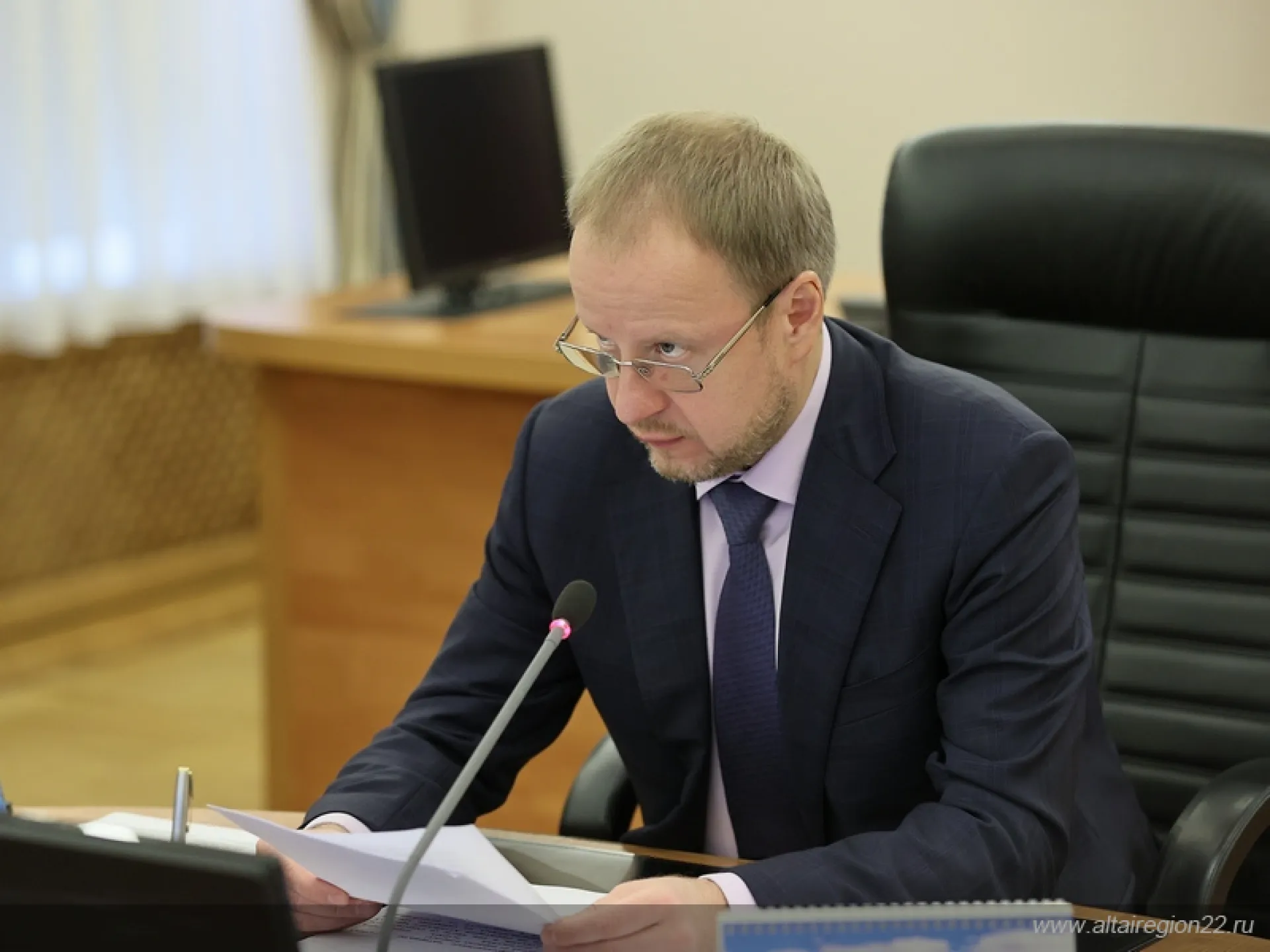 Заседание антинаркотической комиссии Алтайского края провел Виктор Томенко