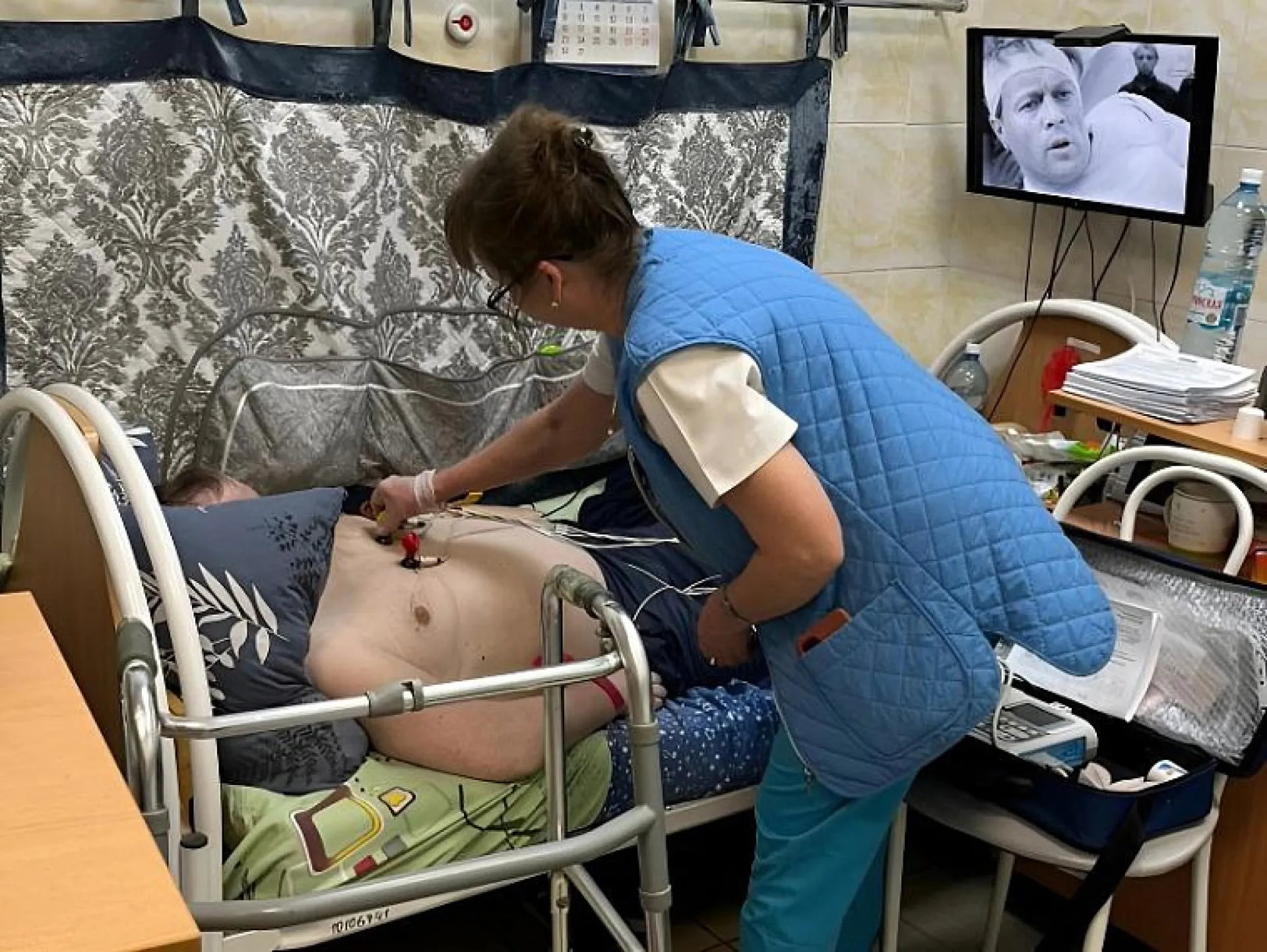 Врачи проверили здоровье более 70 маломобильных пенсионеров в Бийске