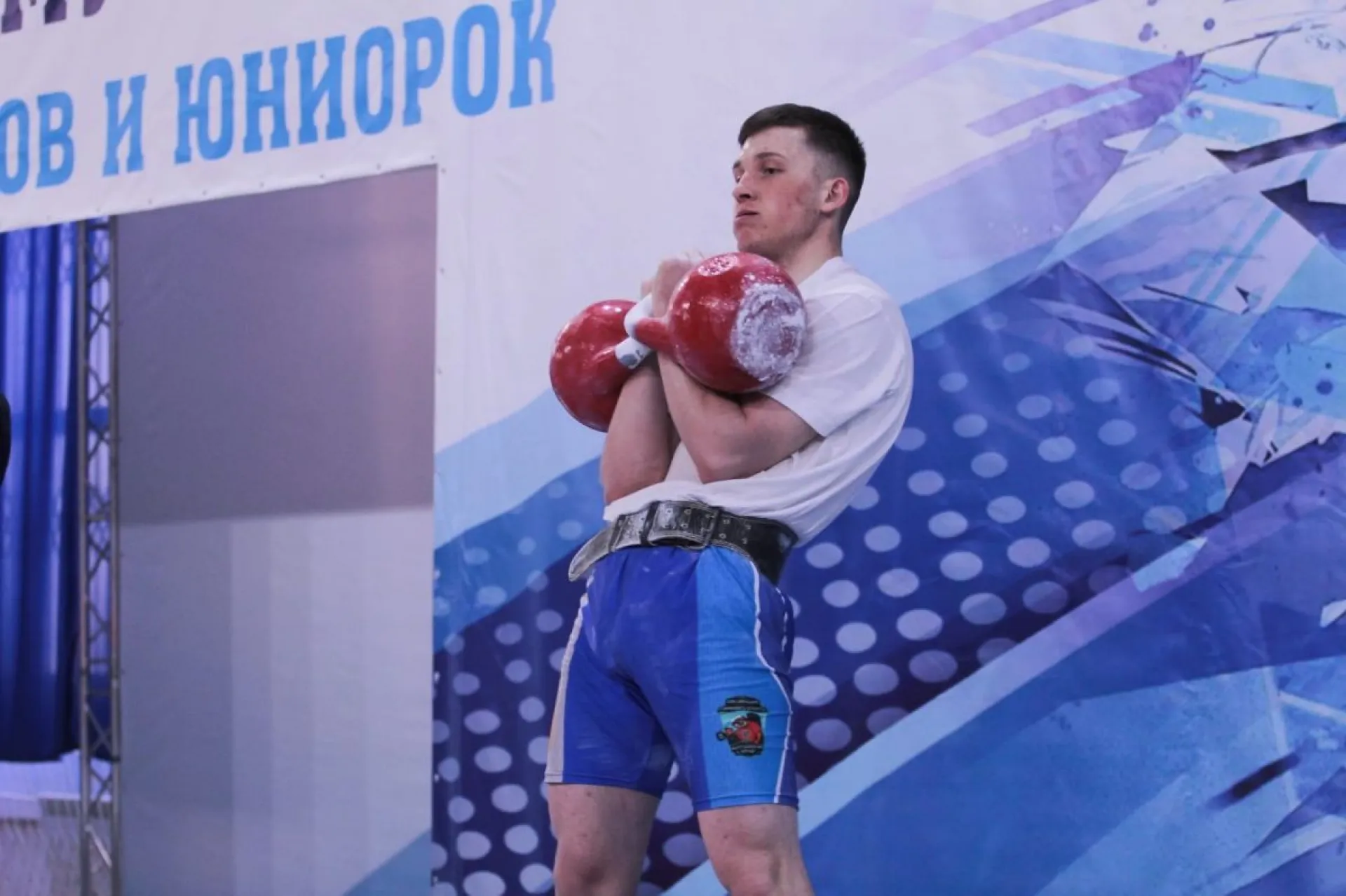 Алтайские спортсмены завоевали три медали на первенстве России по гиревому спорту в Омске Алтайские спортсмены завоевали три медали на первенстве России по гиревому спорту в Омске