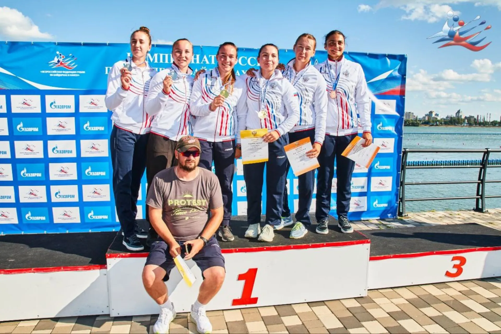 Спортсменки из Алтайского края стали серебряными призёрами чемпионата России по гребле на байдарках и каноэ Спортсменки из Алтайского края стали серебряными призёрами чемпионата России по гребле на байдарках и каноэ