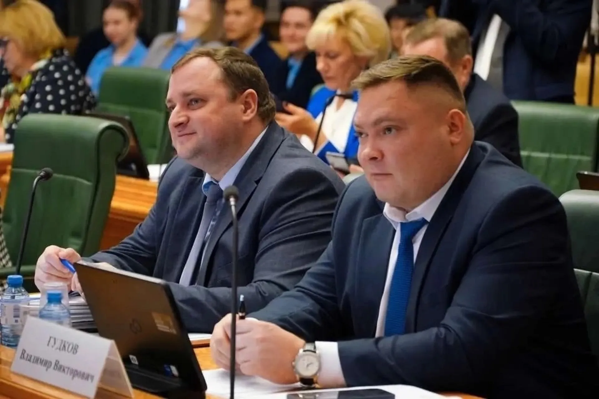 В Совете Федерации прошло слушание на тему «Государственная политика в сфере сохранения, защиты и развития русского языка» В Совете Федерации прошло слушание на тему «Государственная политика в сфере сохранения, защиты и развития русского языка»