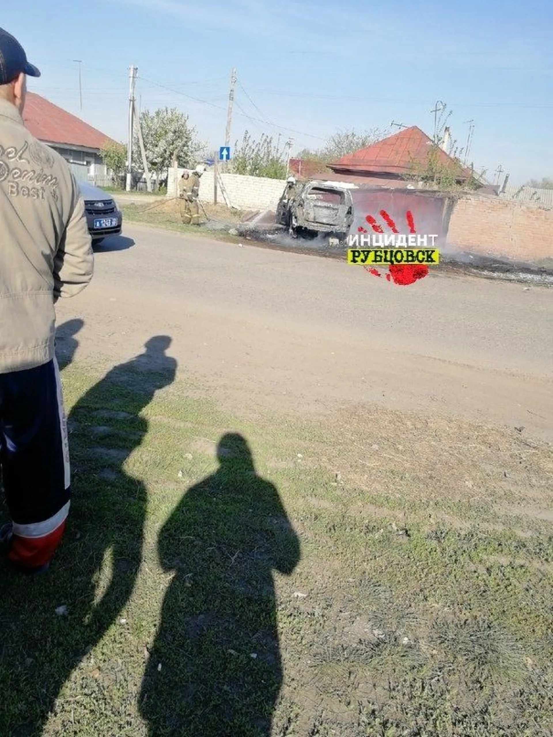 Автомобиль загорелся в результате ДТП в Рубцовске