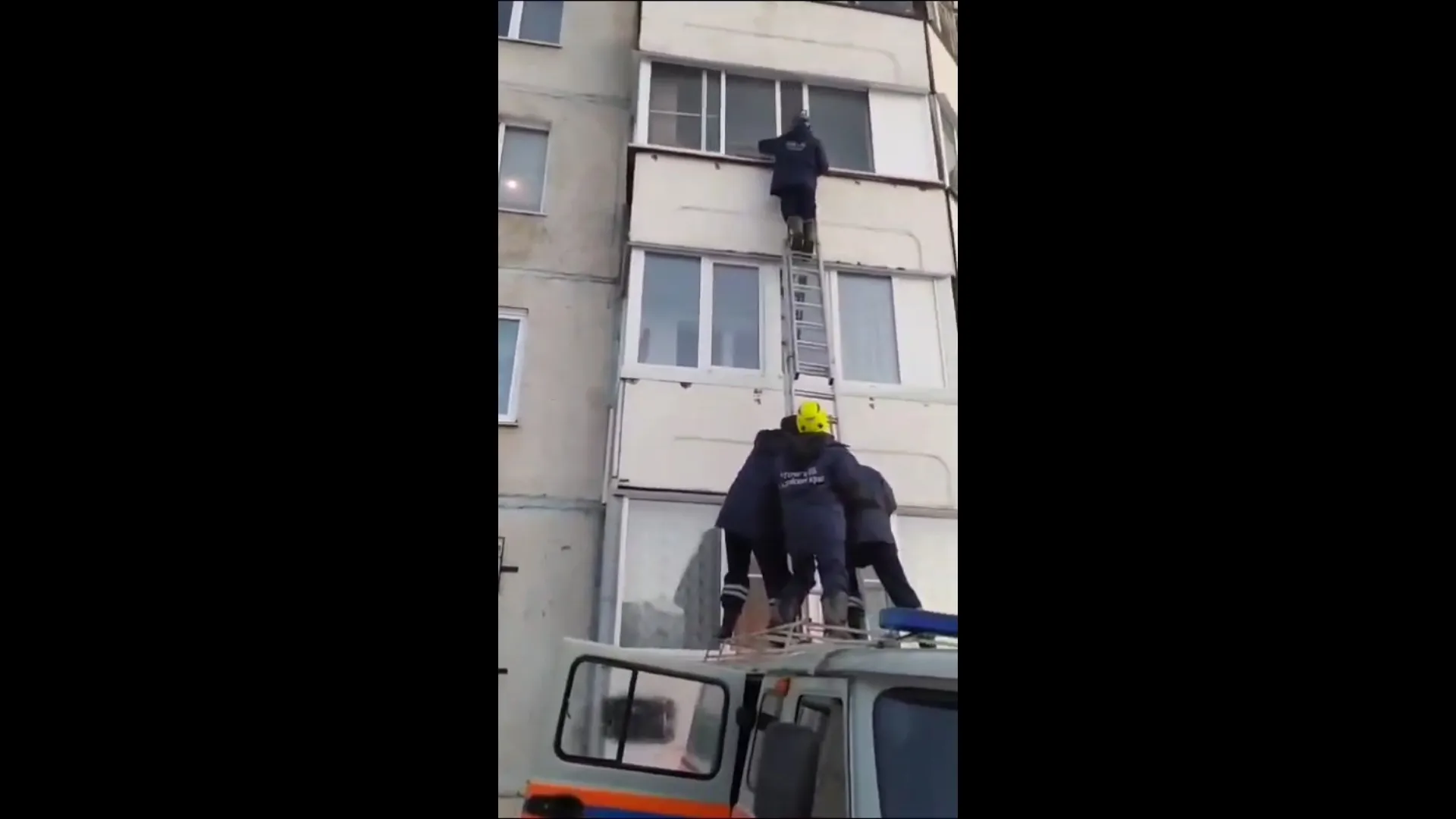 Годовалый барнаулец в безопасности благодаря краевым спасателям 