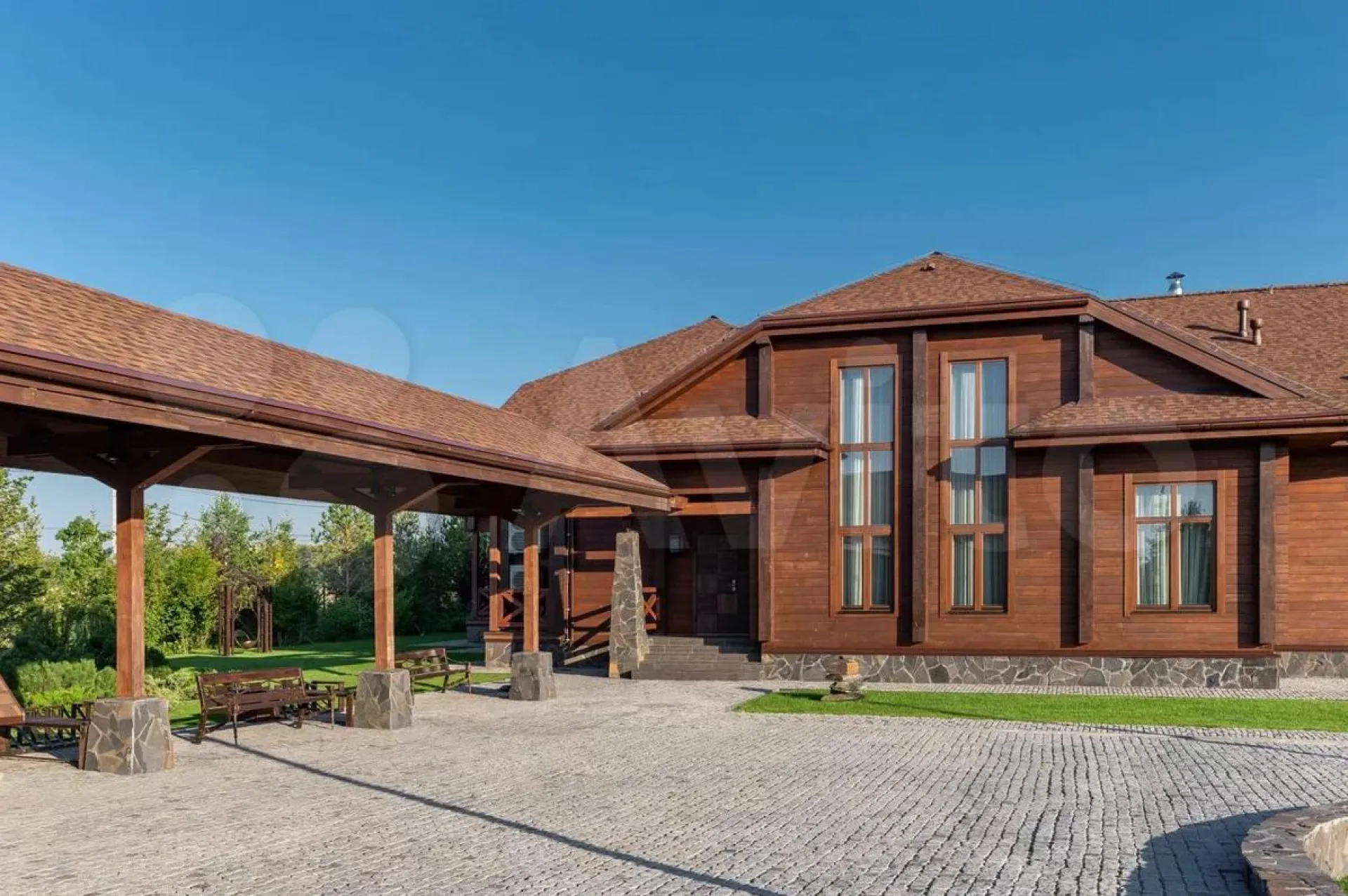 Шикарный дом продают под Белокурихой Шикарный дом продают под Белокурихой