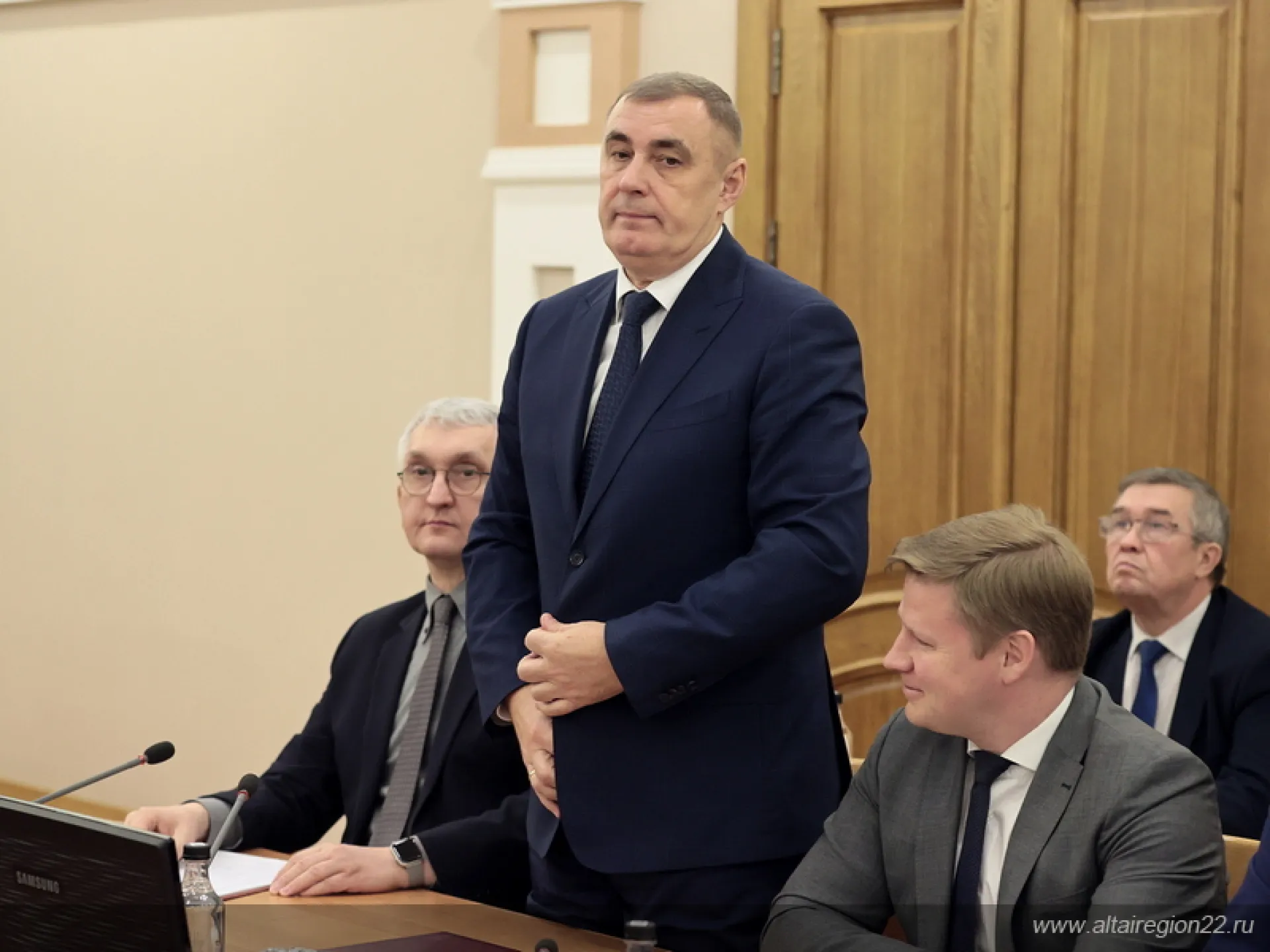 Виктор Томенко назначил заместителя председателя правительства Алтайского края