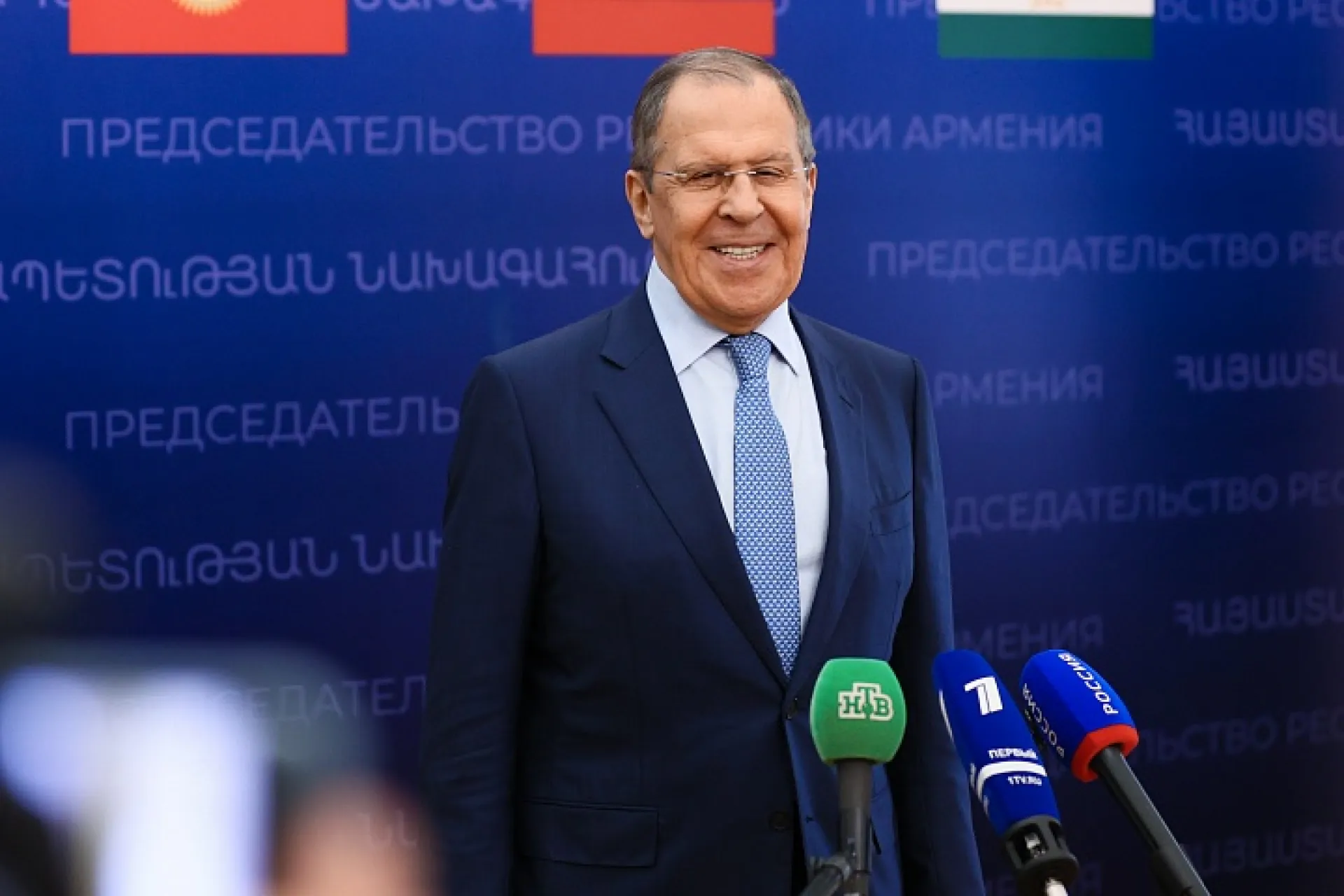 Глава МИД посетит Иран