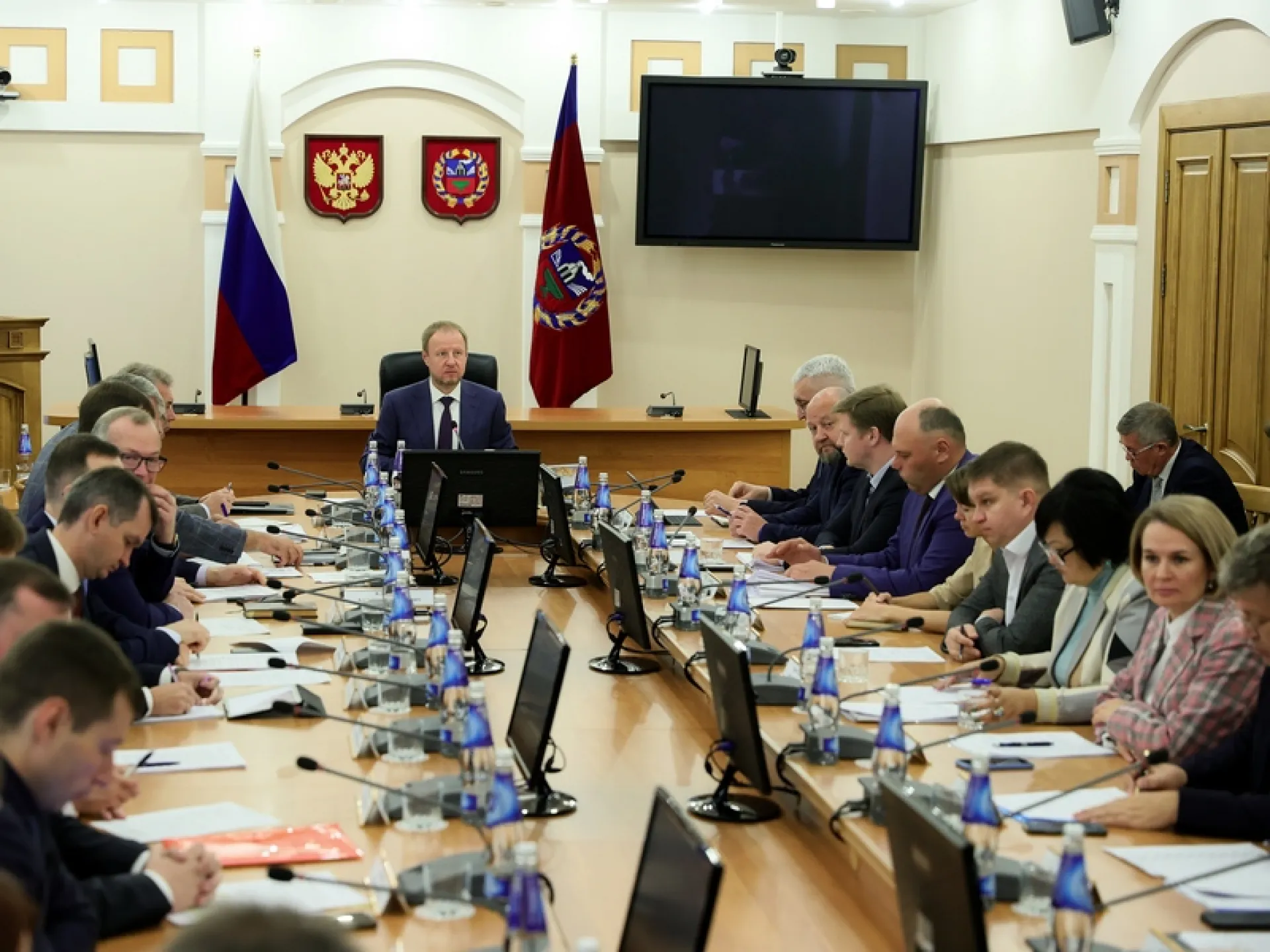 Алтайскому краю из федерального бюджета дополнительно предоставили 243 миллиона рублей на оказание государственной помощи по соцконтрактам Алтайскому краю из федерального бюджета дополнительно предоставили 243 миллиона рублей на оказание государственной помощи по соцконтрактам