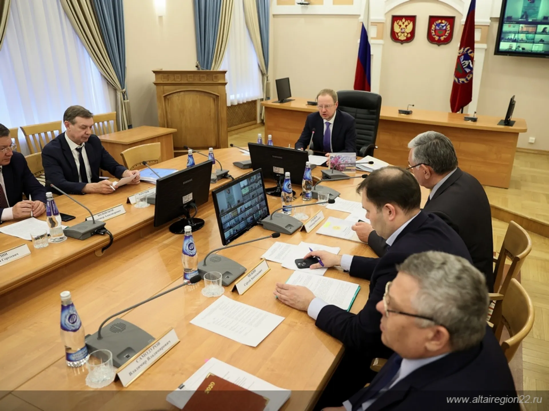 Виктор Томенко обсудил льготное кредитование алтайских предприятий на Госсовете РФ