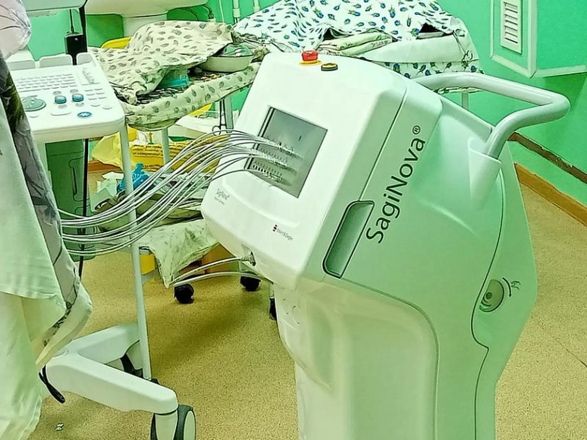 В Алтайском крае усовершенствовали лечение рака шейки матки В Алтайском крае усовершенствовали лечение рака шейки матки