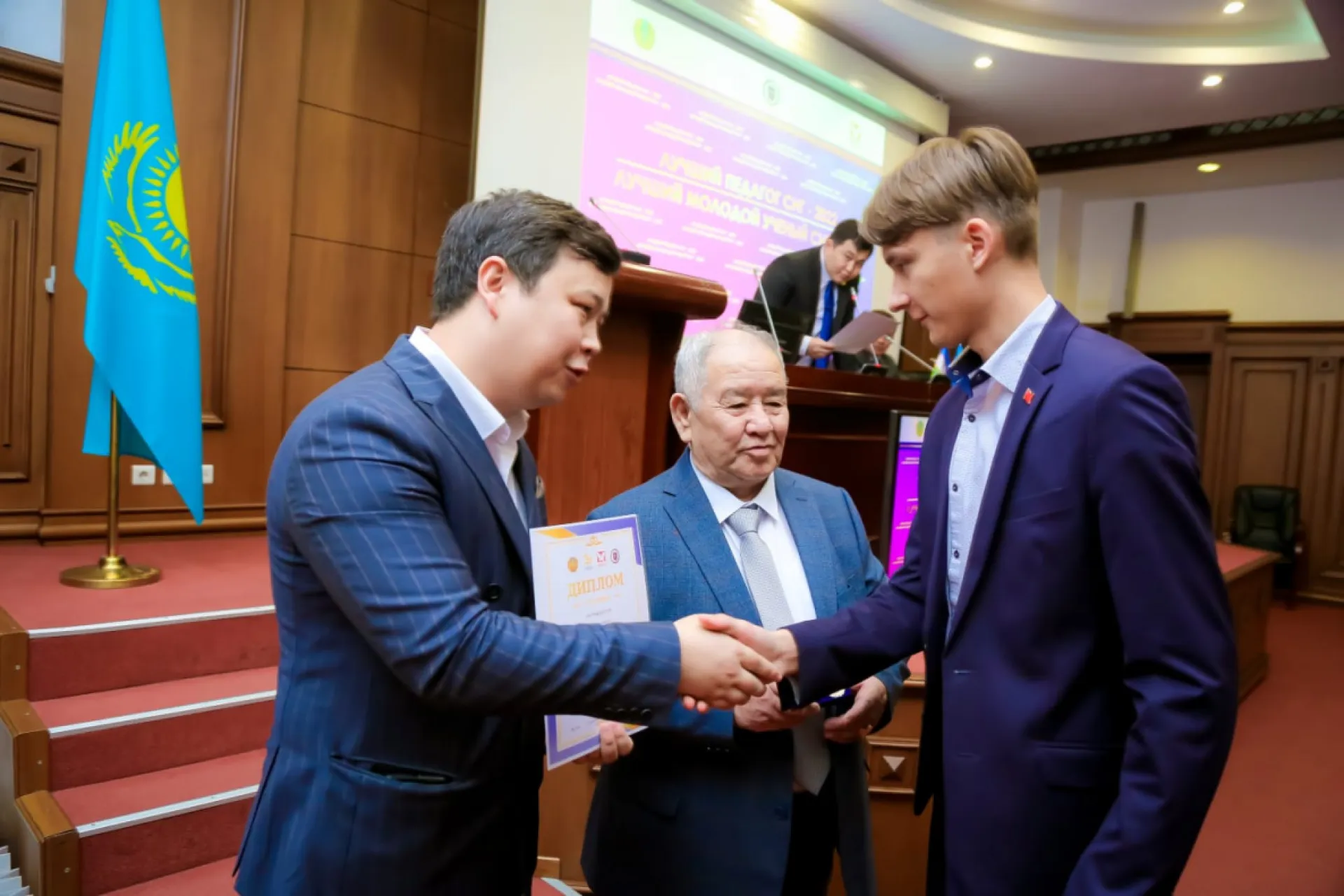 Барнаулец стал лучшим молодым ученым стран СНГ