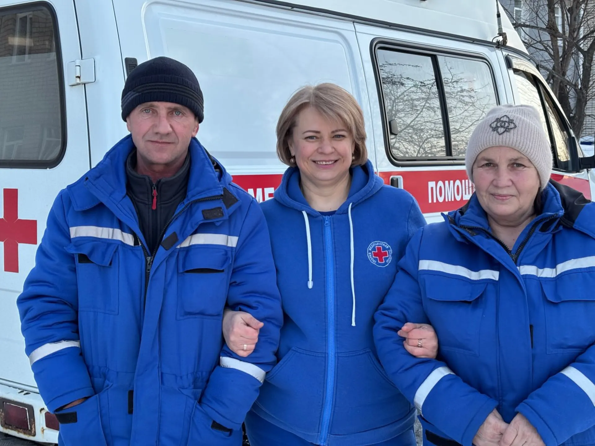 Бийские врачи приняли роды в машине скорой помощи Бийские врачи приняли роды в машине скорой помощи