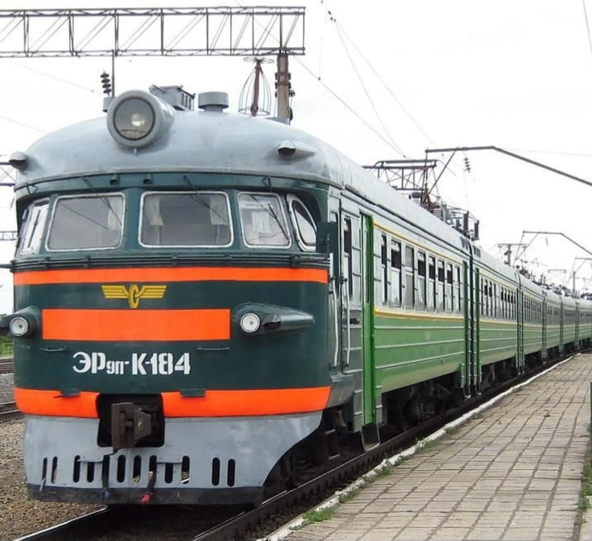 Дополнительные рейсы электричек запустят в Каменском районе 