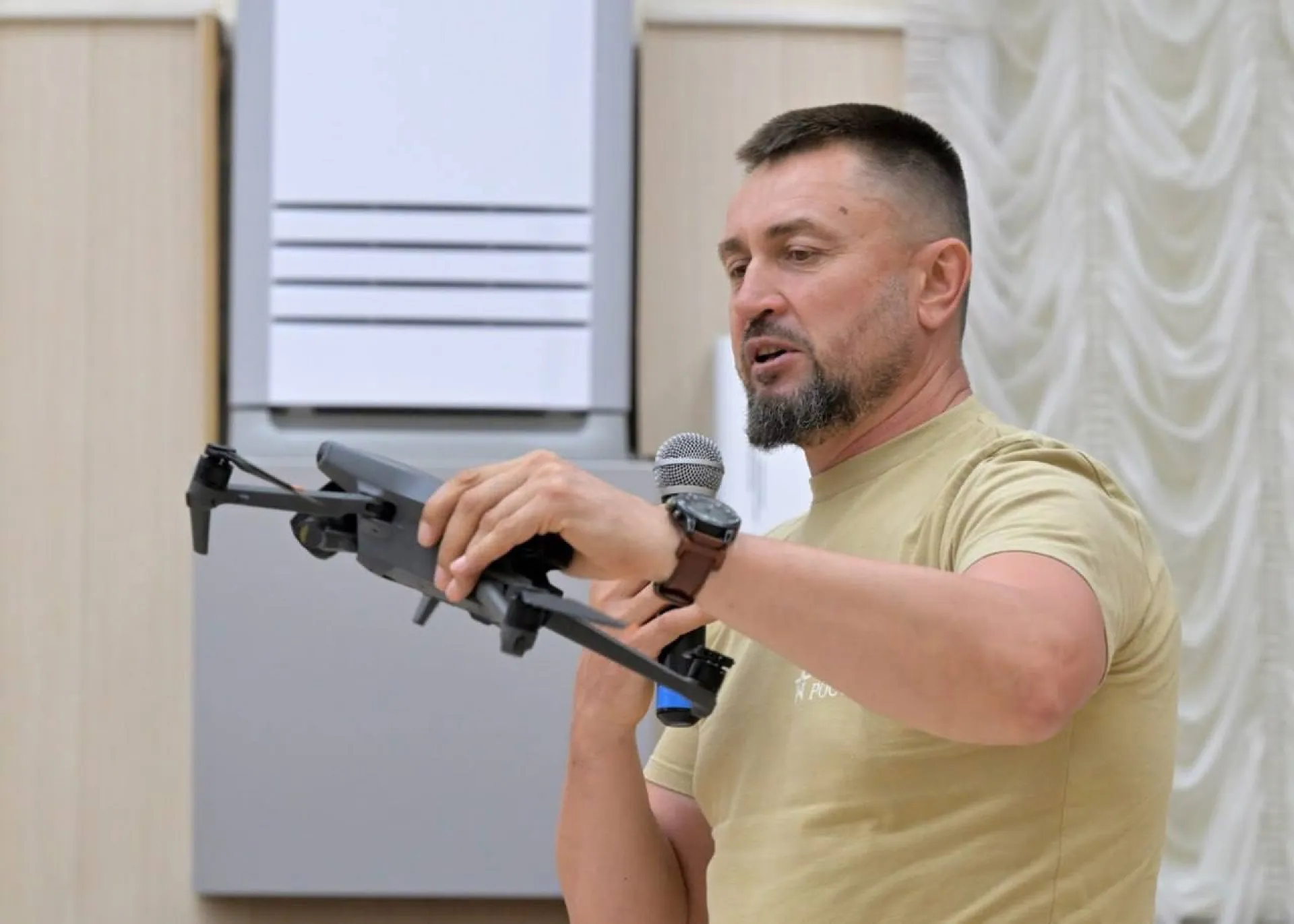 Участник программы «Алтай – земля героев» организовал военно-патриотический клуб в Барнауле