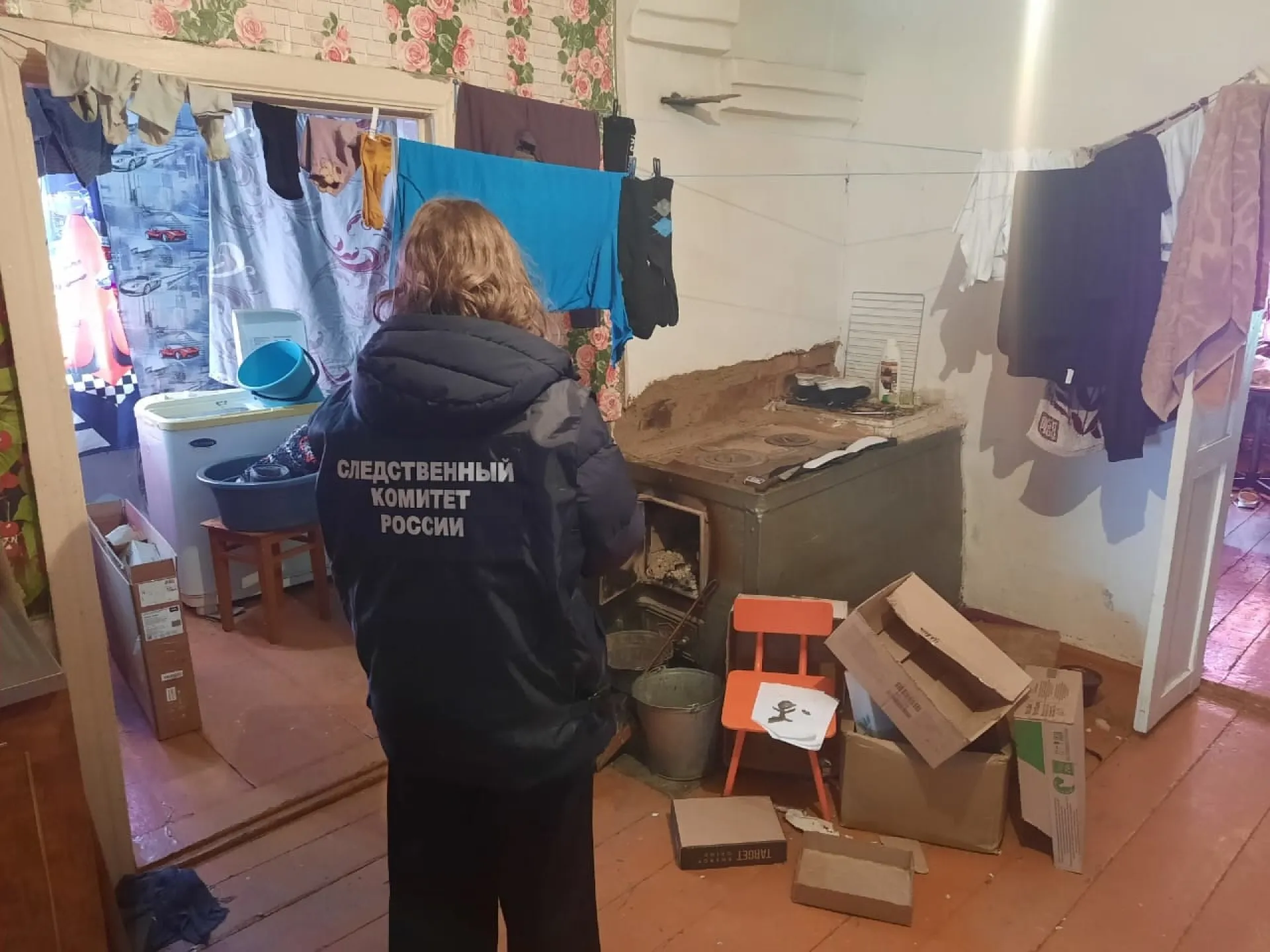 Двое детей погибли в Славгороде из-за возможного отравления угарным газом Двое детей погибли в Славгороде из-за возможного отравления угарным газом
