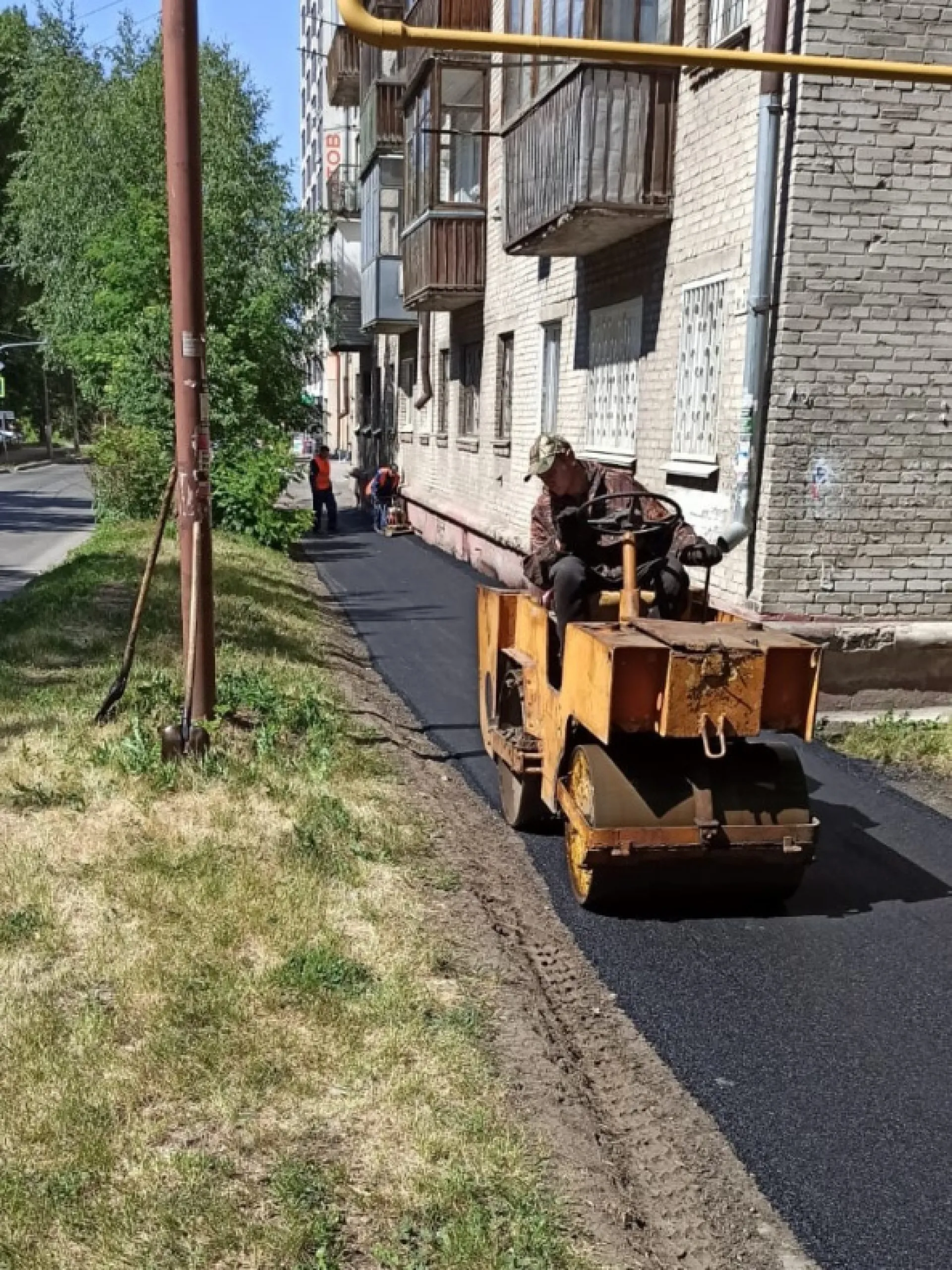 Тротуары обновят на нескольких улицах в Барнауле