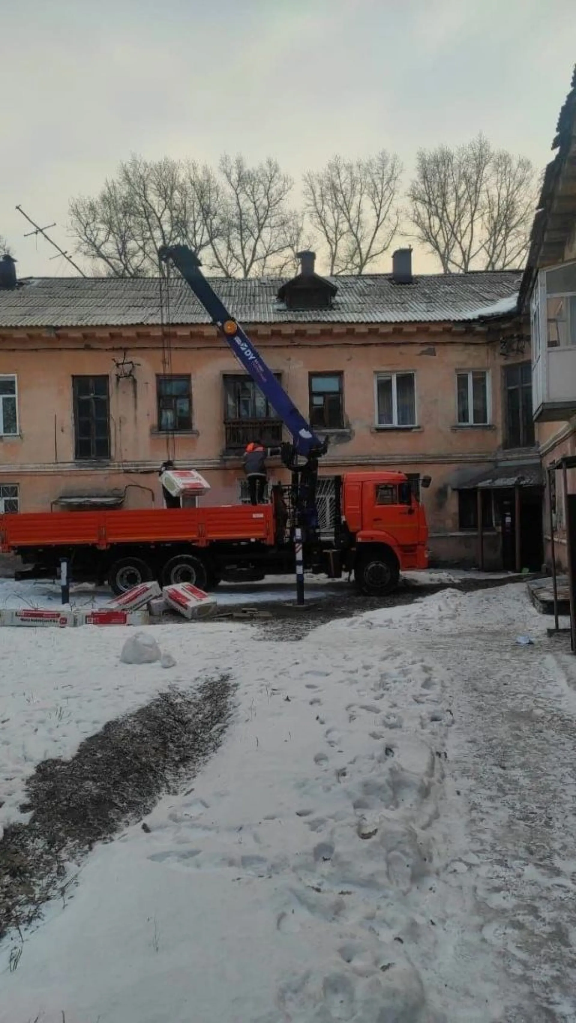 Аварийный дом расселят в Рубцовске