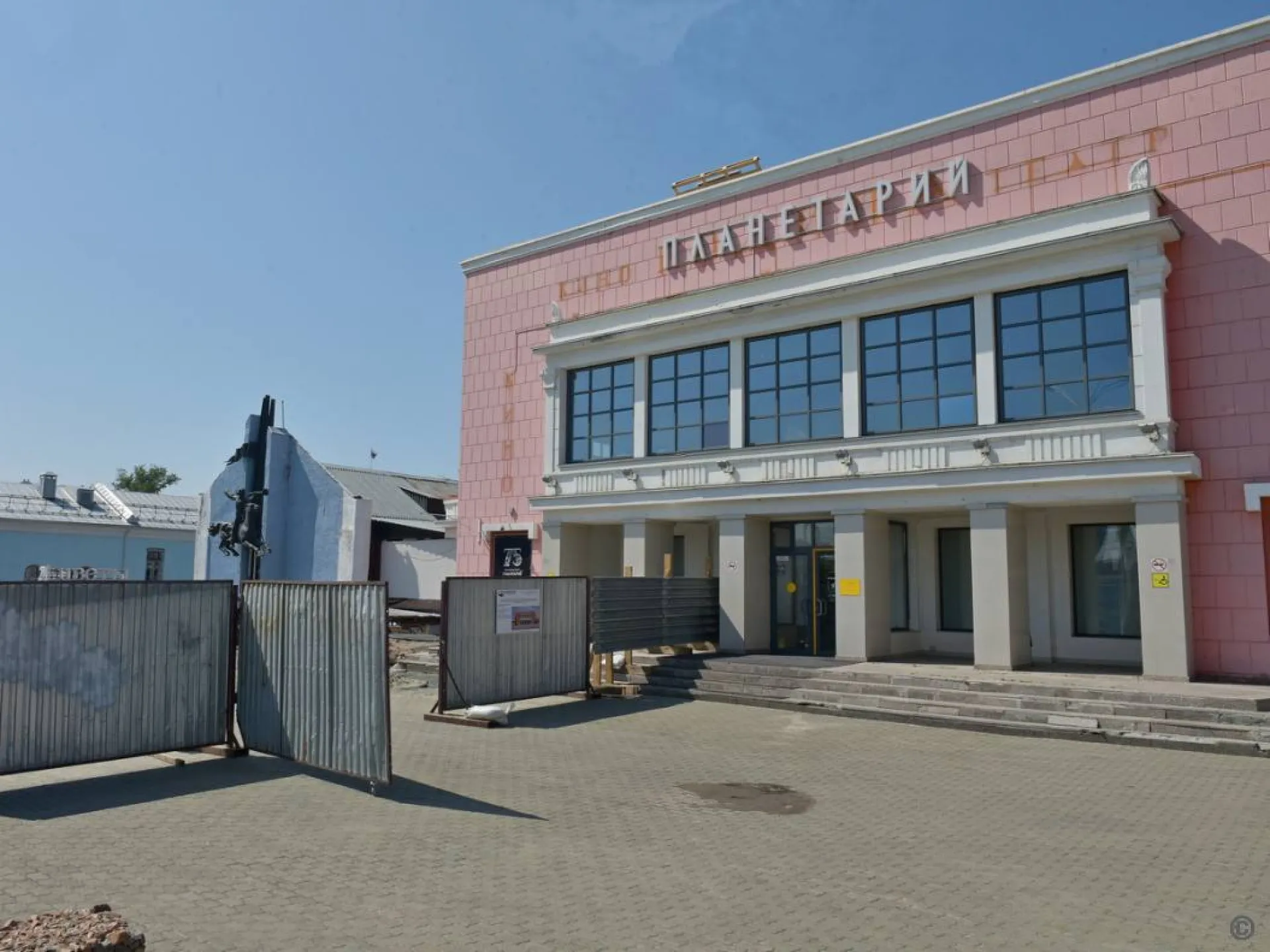 Начался второй этап ремонта Барнаульского планетария Начался второй этап ремонта Барнаульского планетария