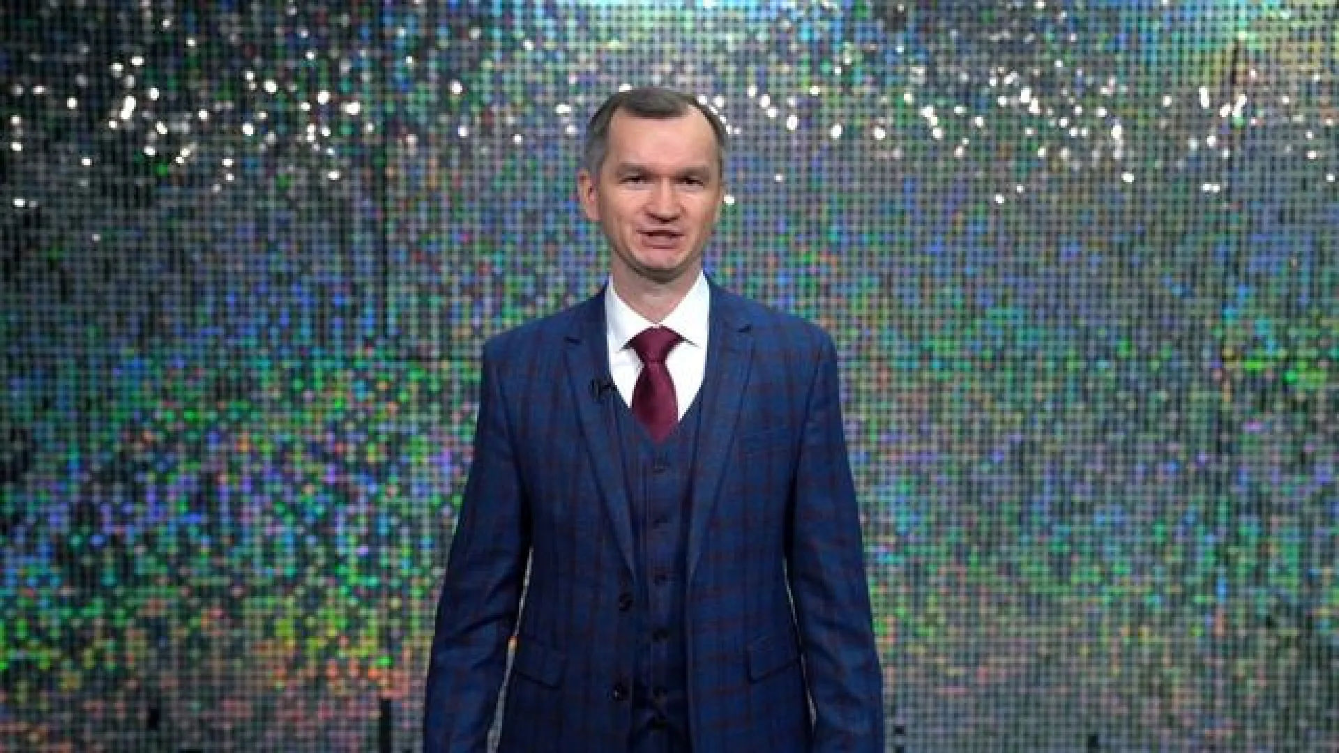 Министр цифрового развития и связи Алтайского края Евгений Зрюмов поздравил жителей региона с наступающим