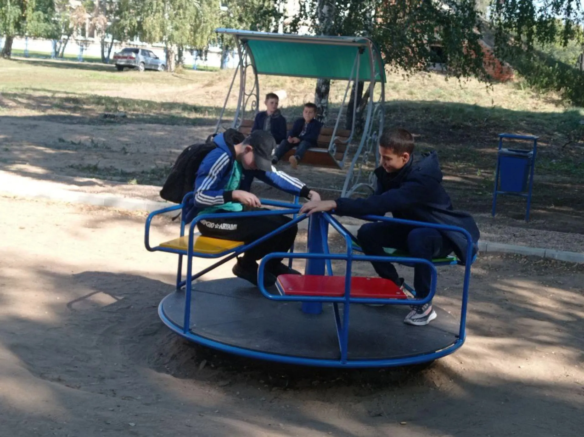 Парковую зону отдыха открыли в Михайловском районе Парковую зону отдыха открыли в Михайловском районе