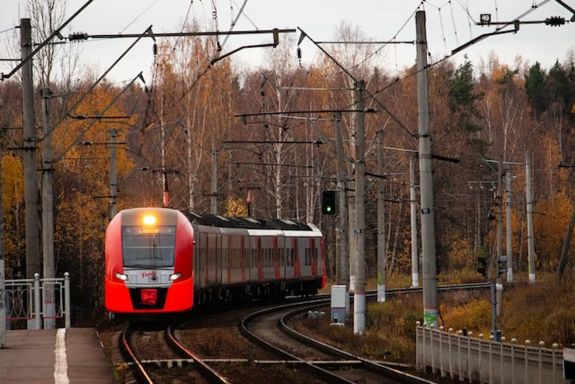В новогодние праздники увеличат количество рейсов поезда Бийск - Томск В новогодние праздники увеличат количество рейсов поезда Бийск - Томск