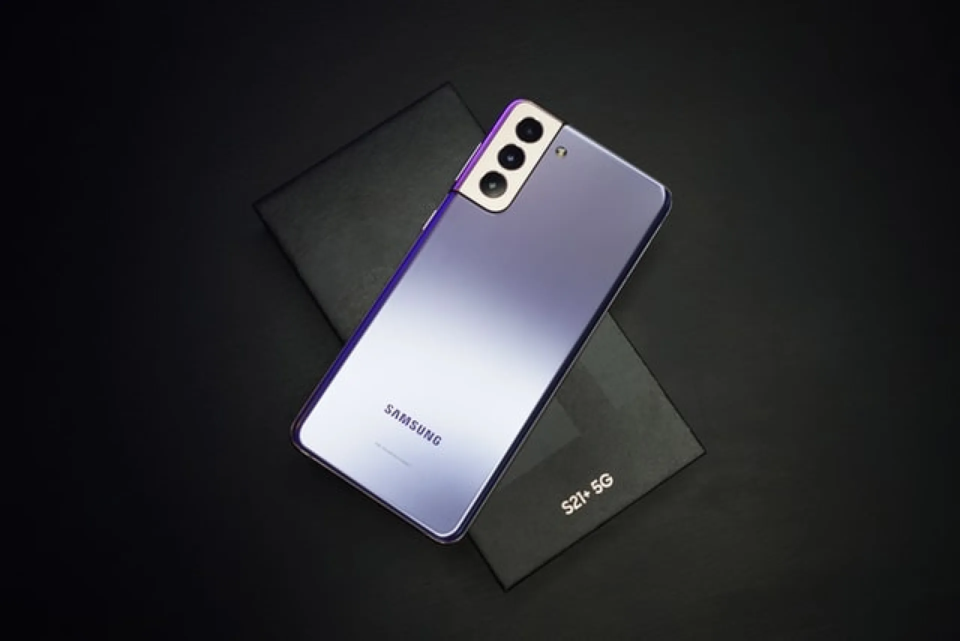 Часть смартфонов Samsung стало невозможно активировать в РФ