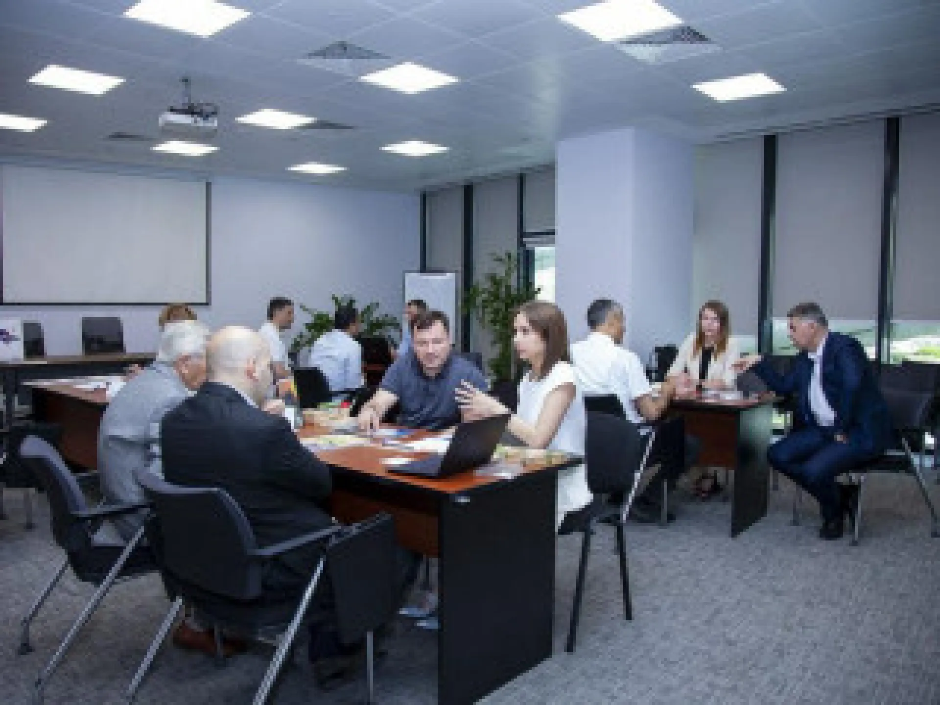 Делегация Алтайского края провела переговоры с 30 компаниями в Азербайджане Делегация Алтайского края провела переговоры с 30 компаниями в Азербайджане