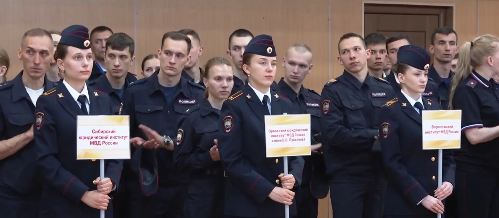 Чемпионат по служебно-прикладному спорту среди образовательных организаций МВД начался в Барнауле