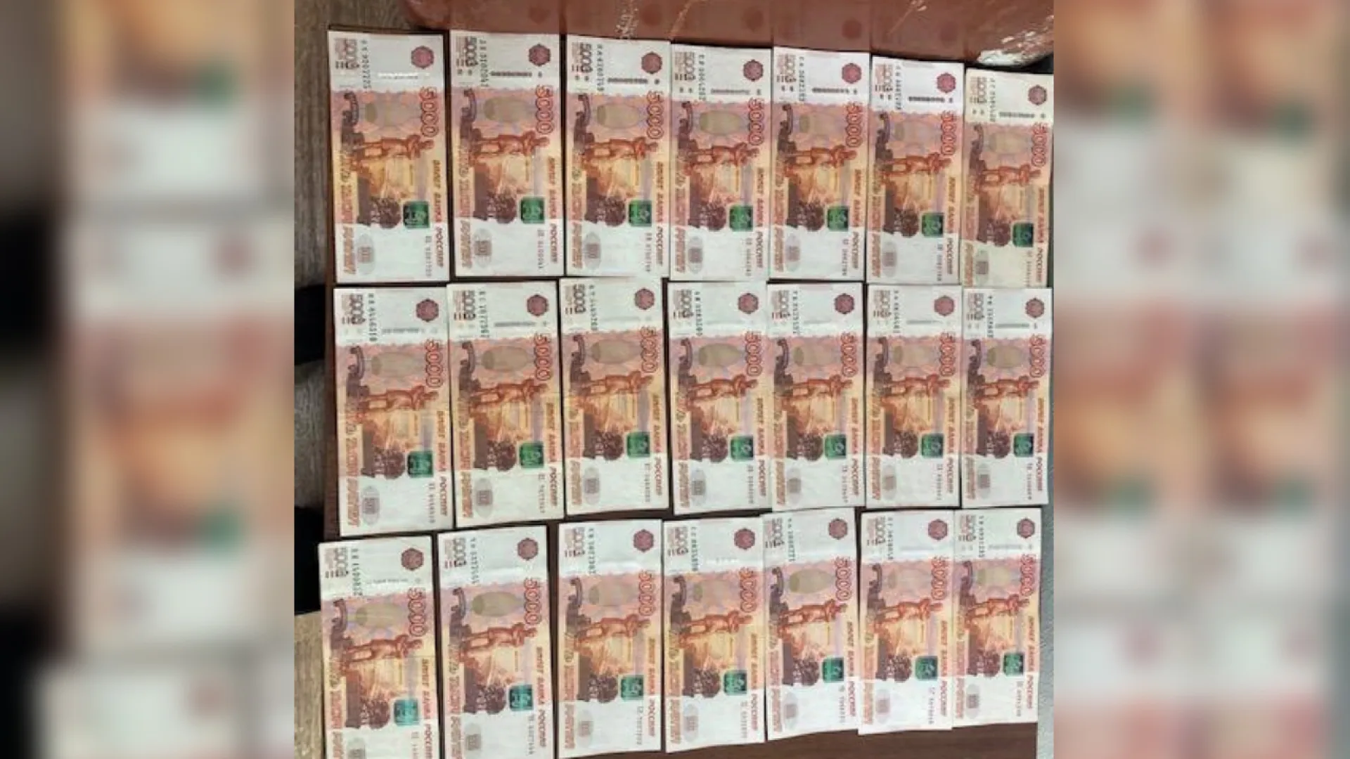 Бывший алтайский полицейский получил срок за взятки от представителей автосалонов Бывший алтайский полицейский получил срок за взятки от представителей автосалонов