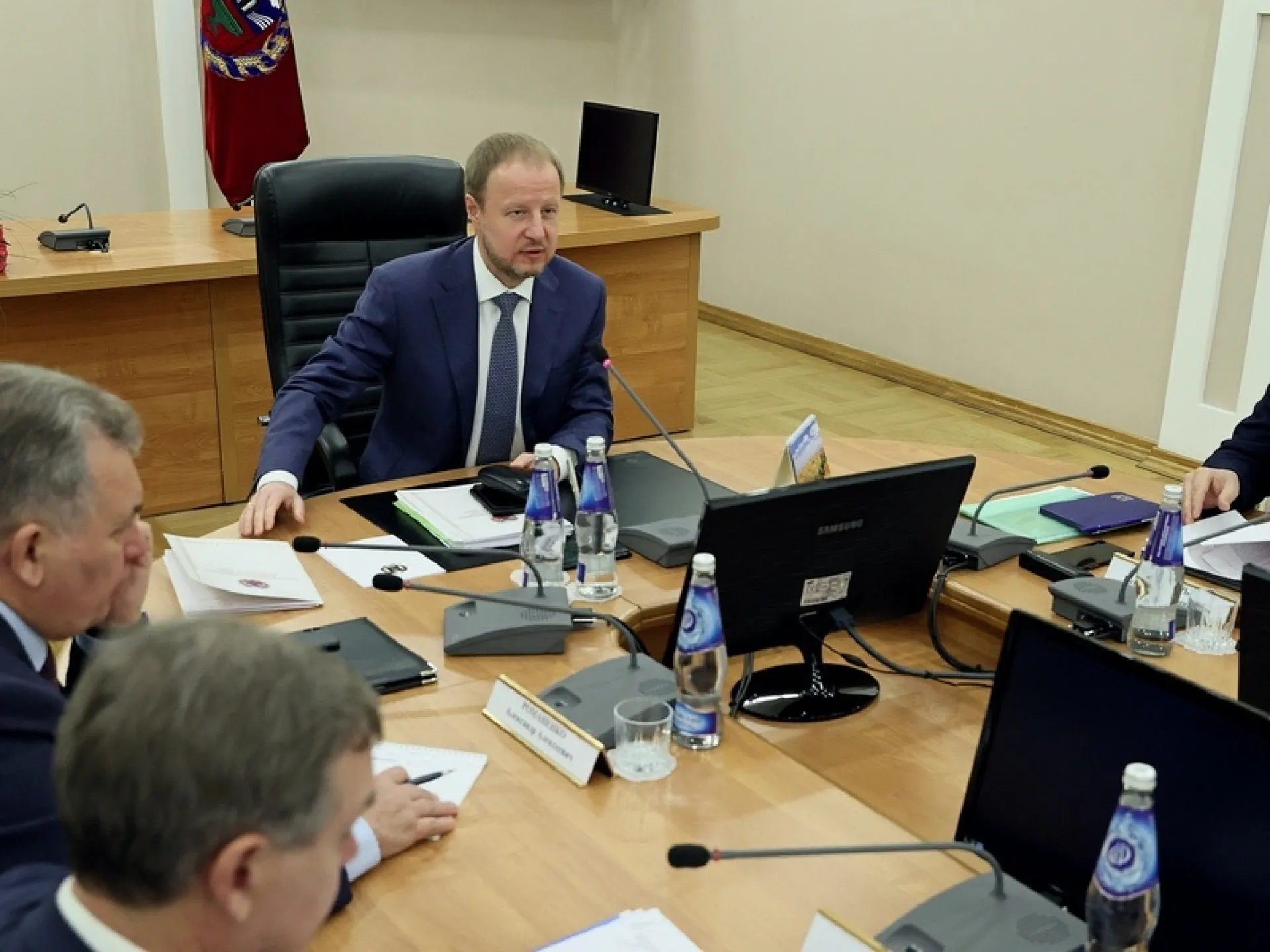 Губернатор направил более 1 миллиарда рублей дополнительной финансовой помощи муниципальным образованиям в Алтайском крае