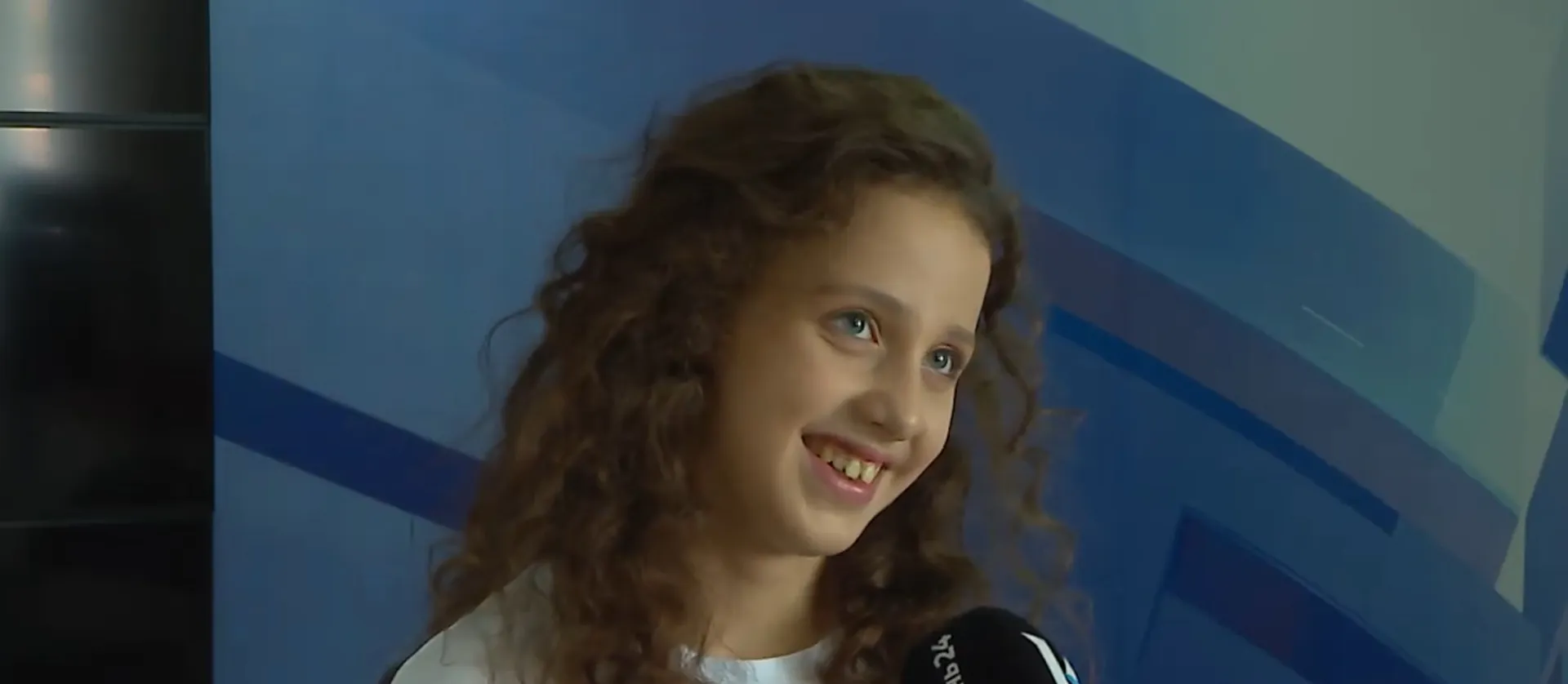 10-летняя школьница из Барнаула стала профессиональным визажистом