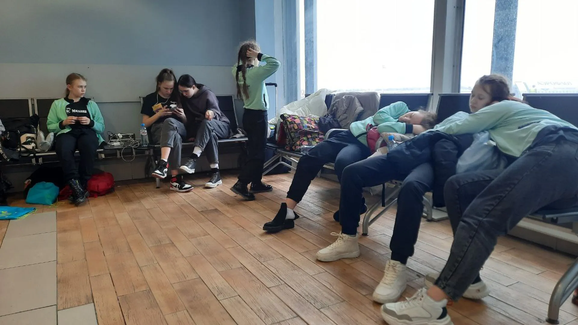 Самолёт, летящий в Барнаул из московского аэропорта Домодедово, задерживается
