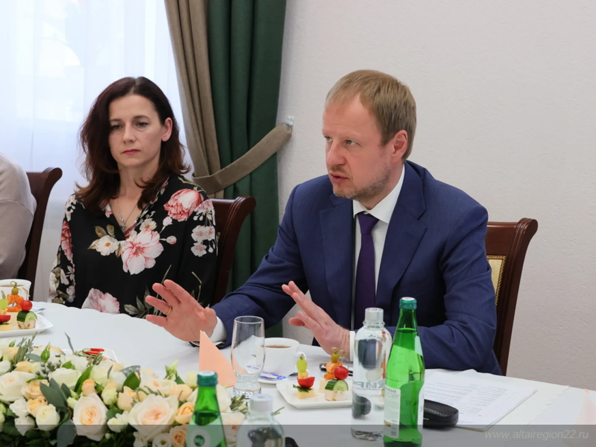 Виктор Томенко открыл филиал фонда «Защитники Отечества» Виктор Томенко открыл филиал фонда «Защитники Отечества»