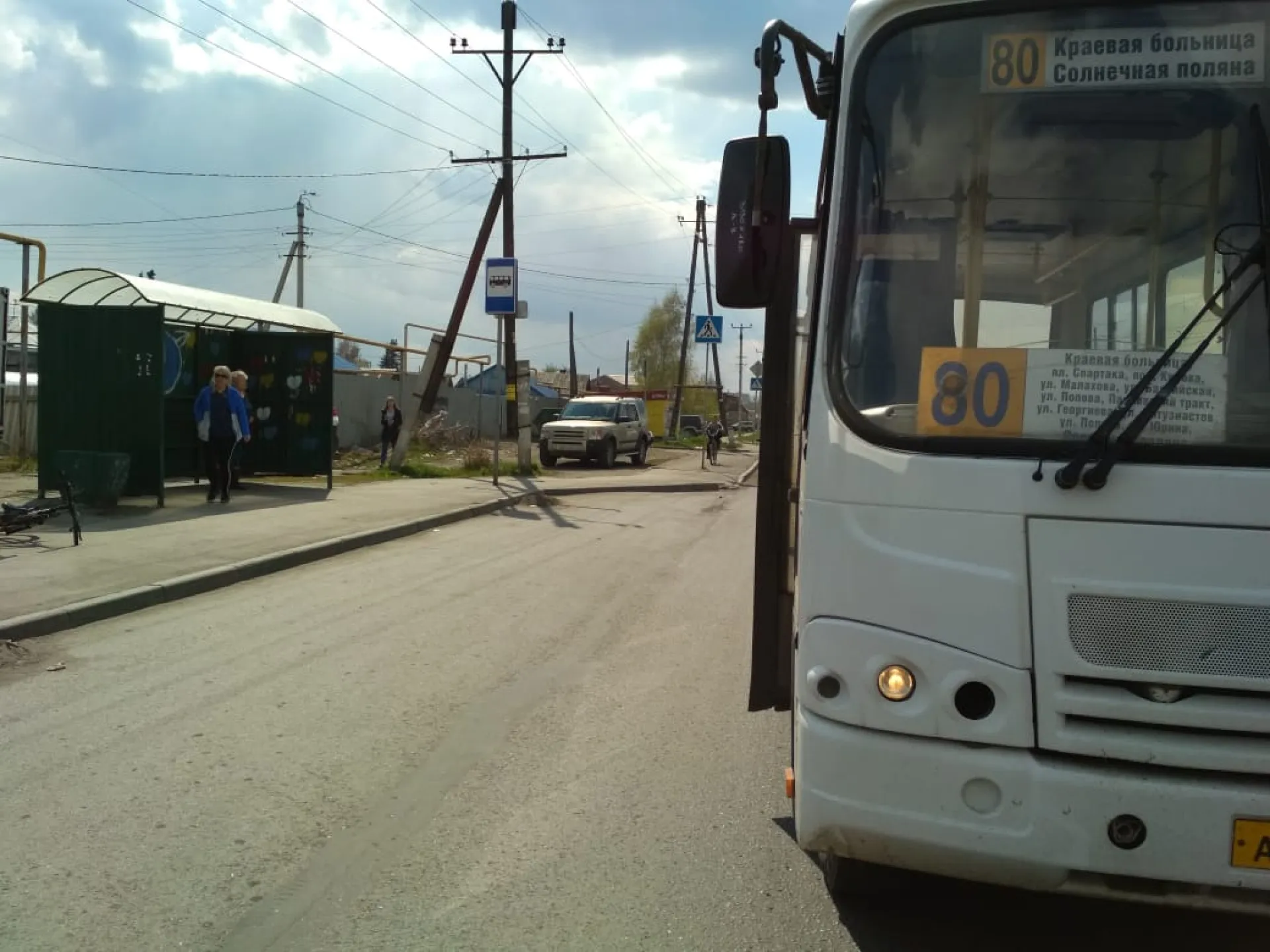 Соцсети: водитель автобуса насмерть сбил 9-летнего велосипедиста в Барнауле
