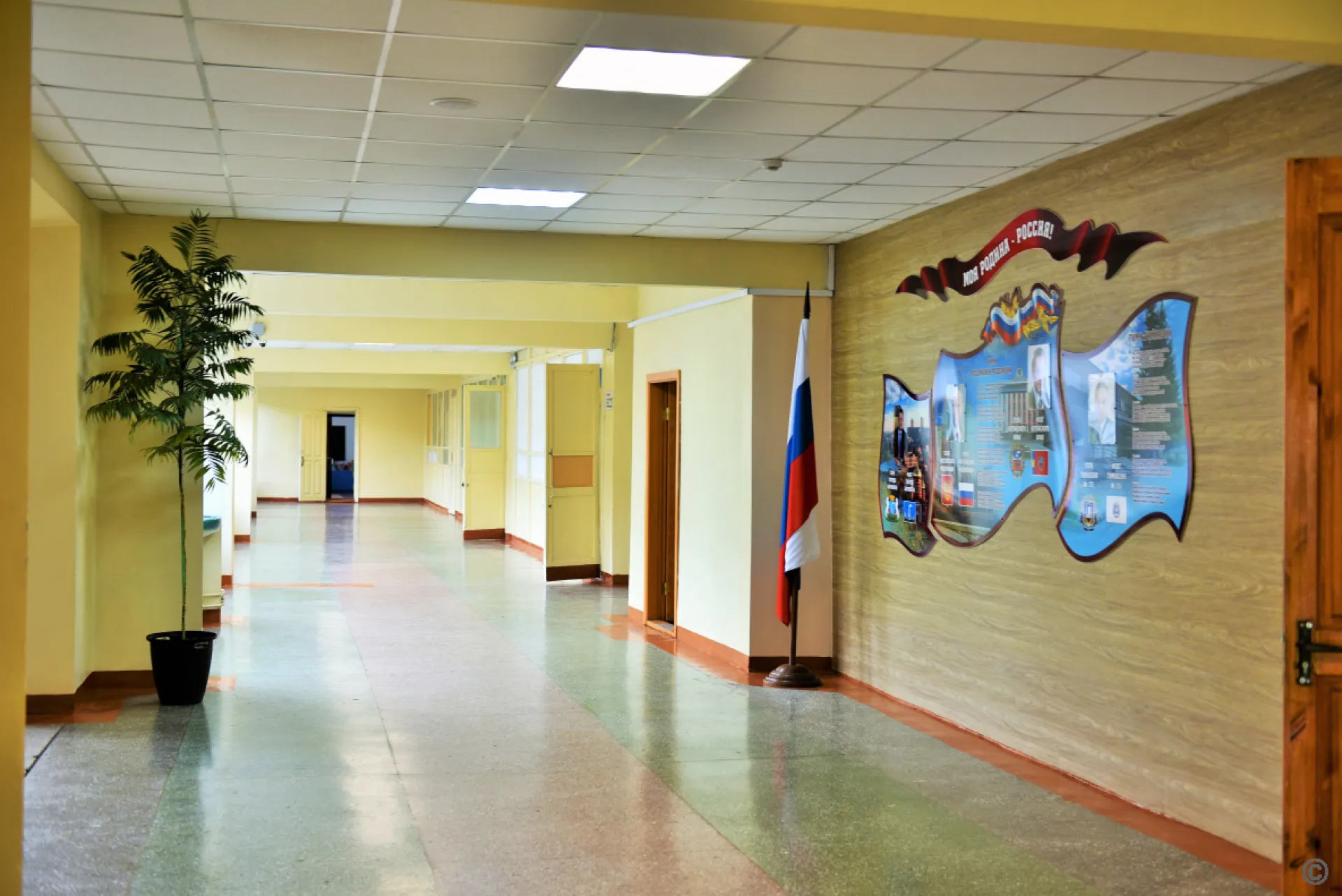 Приемку образовательных организаций к учебному году завершили в Барнауле Приемку образовательных организаций к учебному году завершили в Барнауле