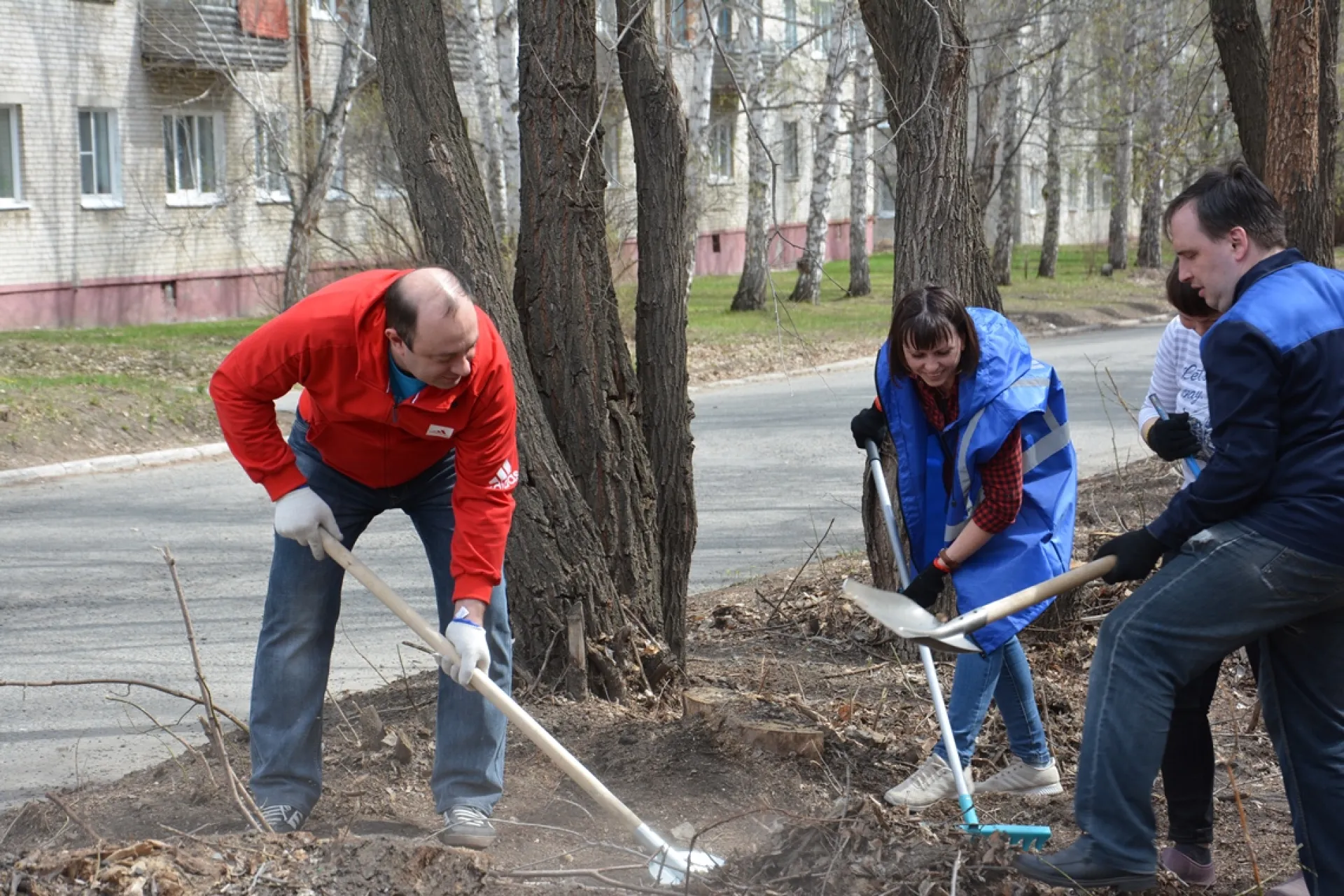 В Барнауле подвели итоги общегородского субботника