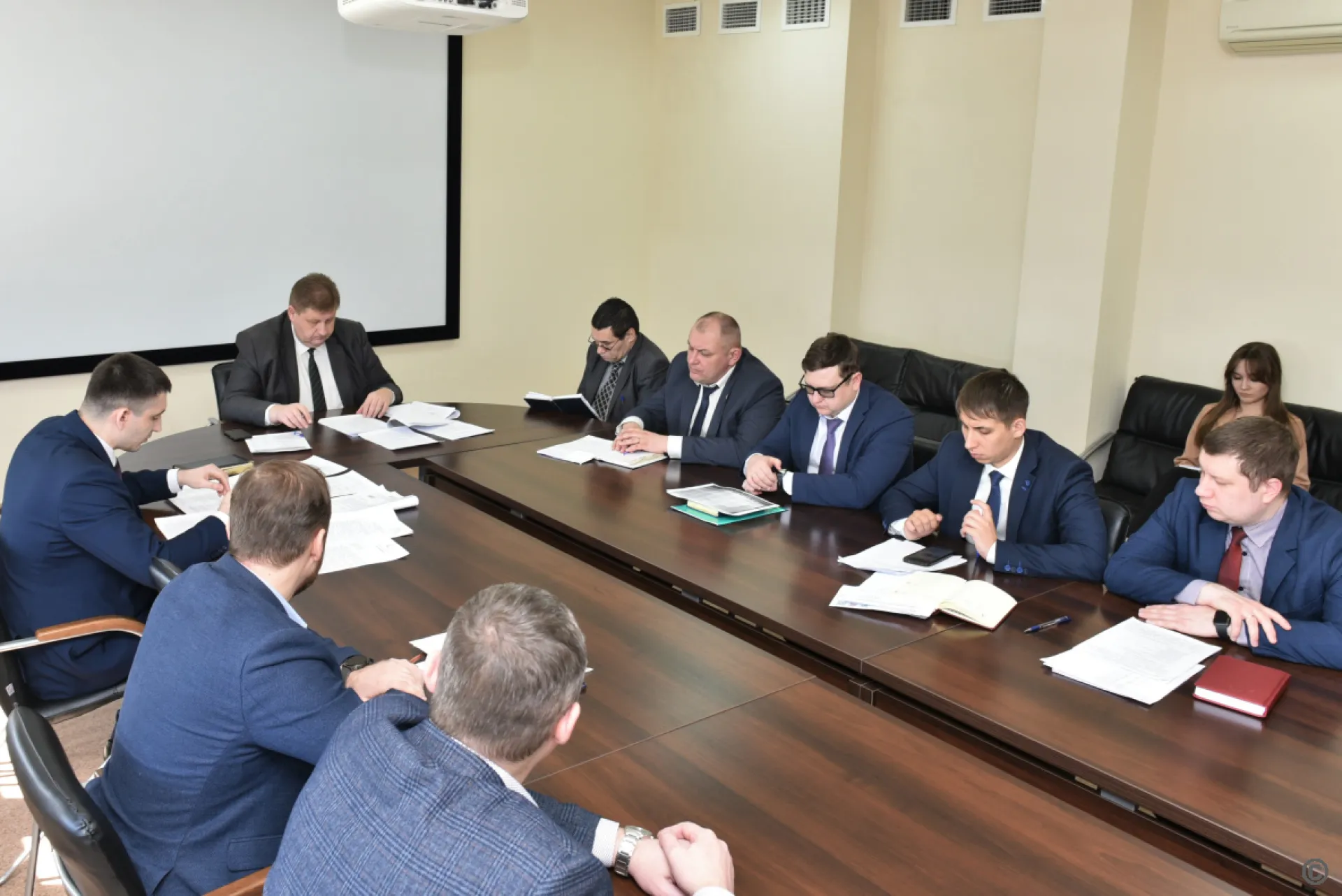 Подготовку инженерных сетей к предстоящему отопительному сезону обсудили в Барнауле Подготовку инженерных сетей к предстоящему отопительному сезону обсудили в Барнауле