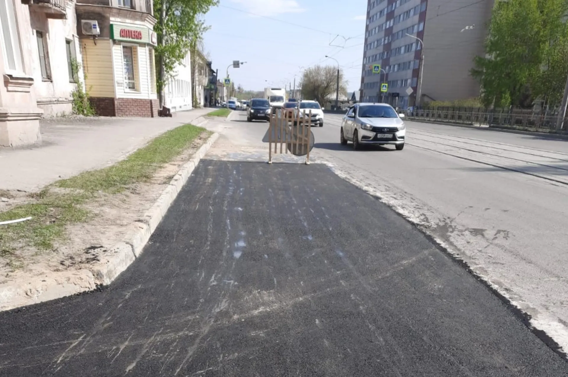 Специалисты Барнаульского водоканала восстанавливают благоустройство территорий