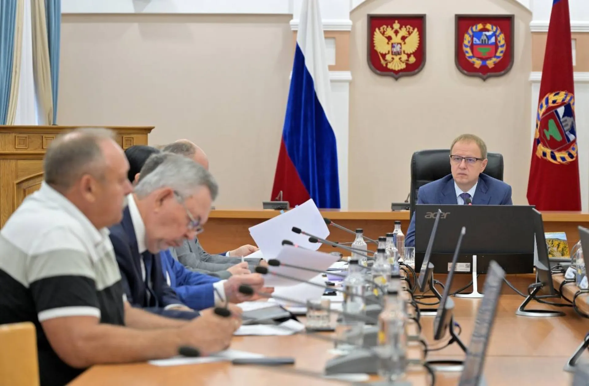 Губернатор Виктор Томенко рассказал, как в Алтайском крае помогают предпринимателям
