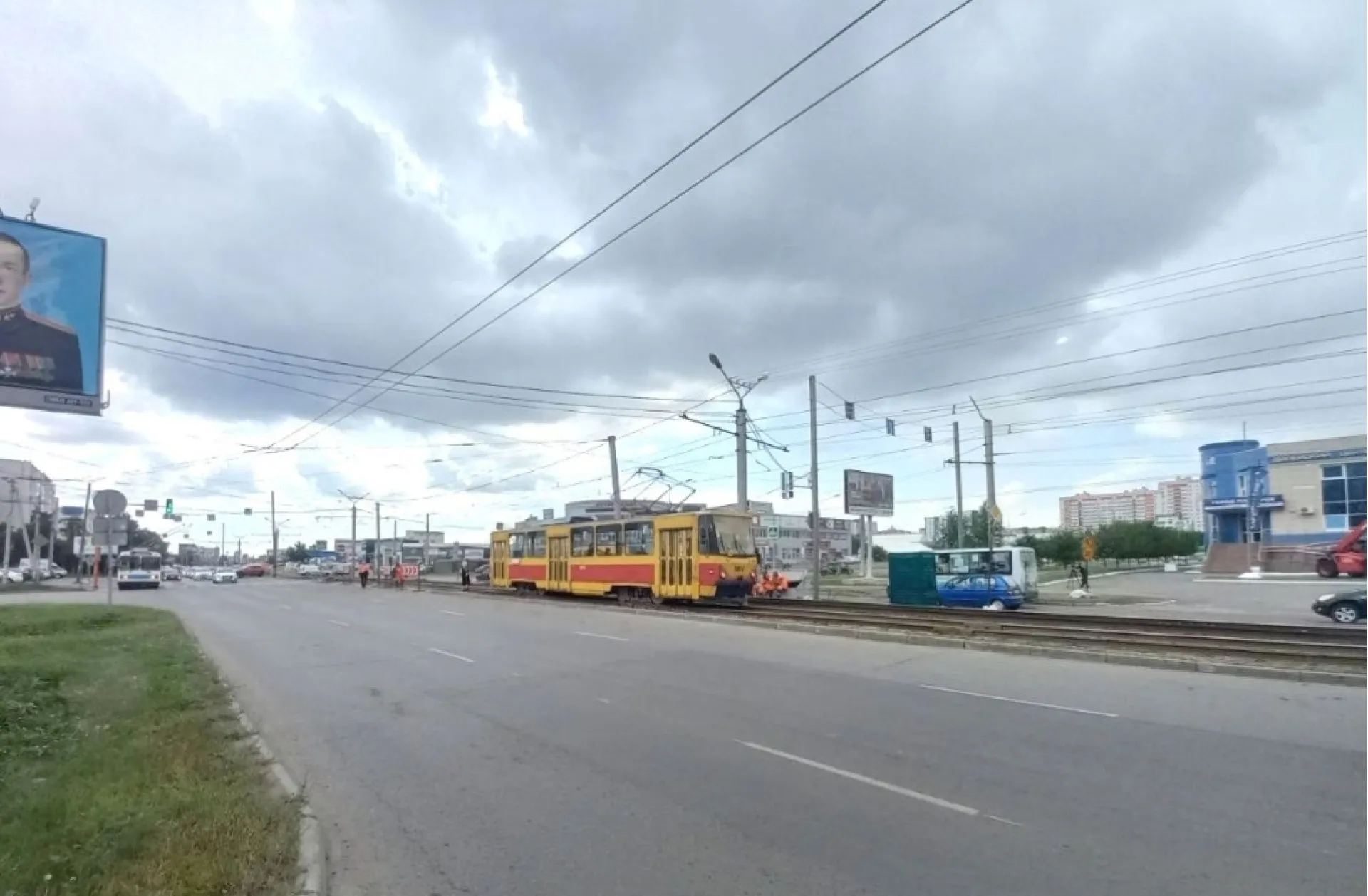 Трамваи возобновили движение на пересечении Попова – Балтийская в Барнауле Трамваи возобновили движение на пересечении Попова – Балтийская в Барнауле