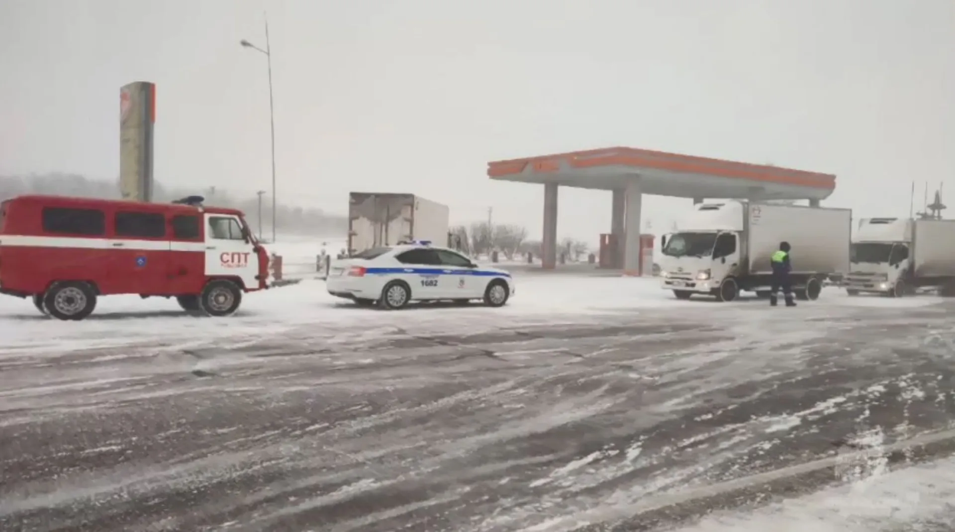 В ГУ МЧС России по Алтайскому краю рассказали о ситуации в связи с непогодой В ГУ МЧС России по Алтайскому краю рассказали о ситуации в связи с непогодой