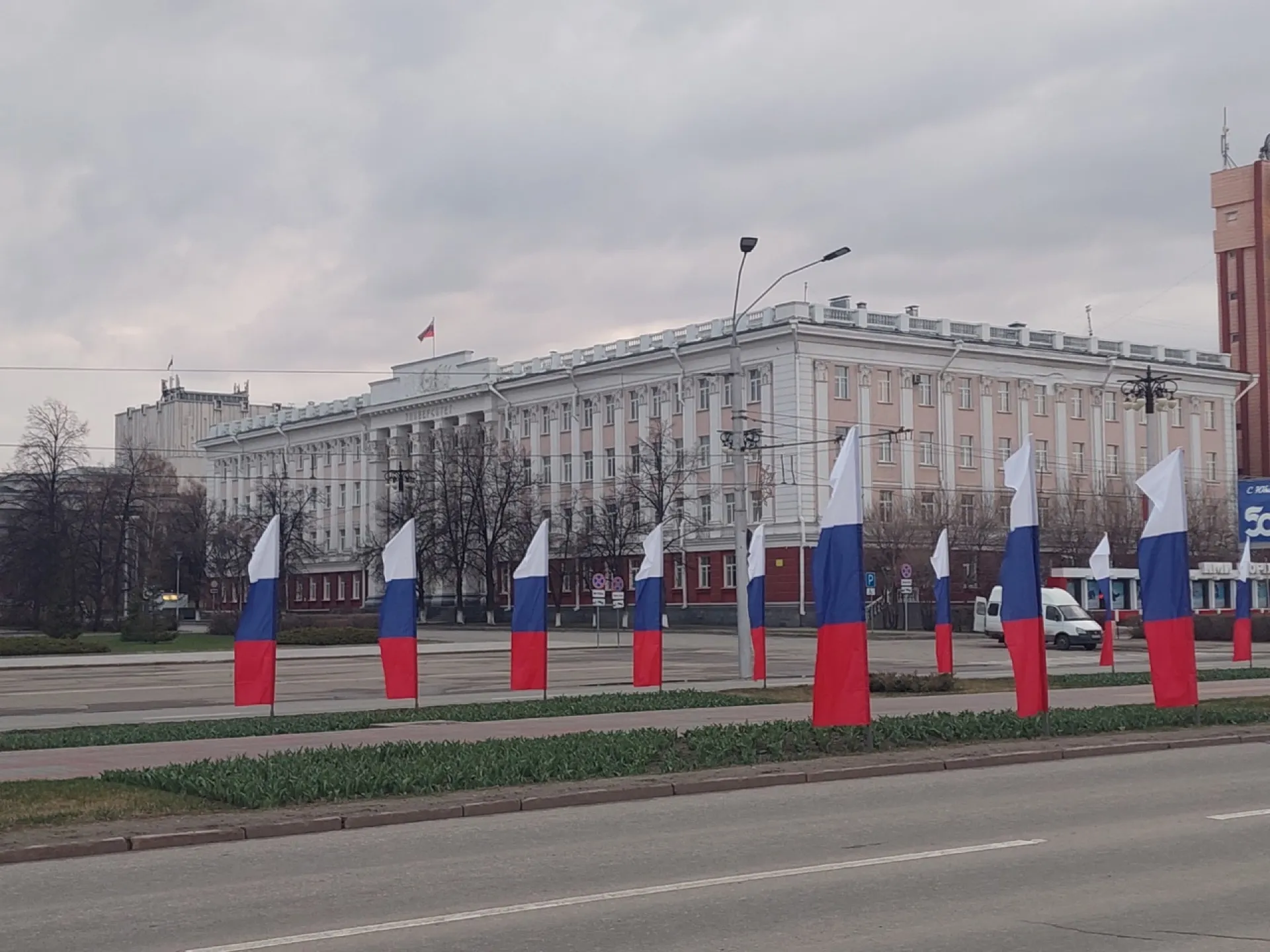 Часть дорог перекроют в Барнауле 5 мая