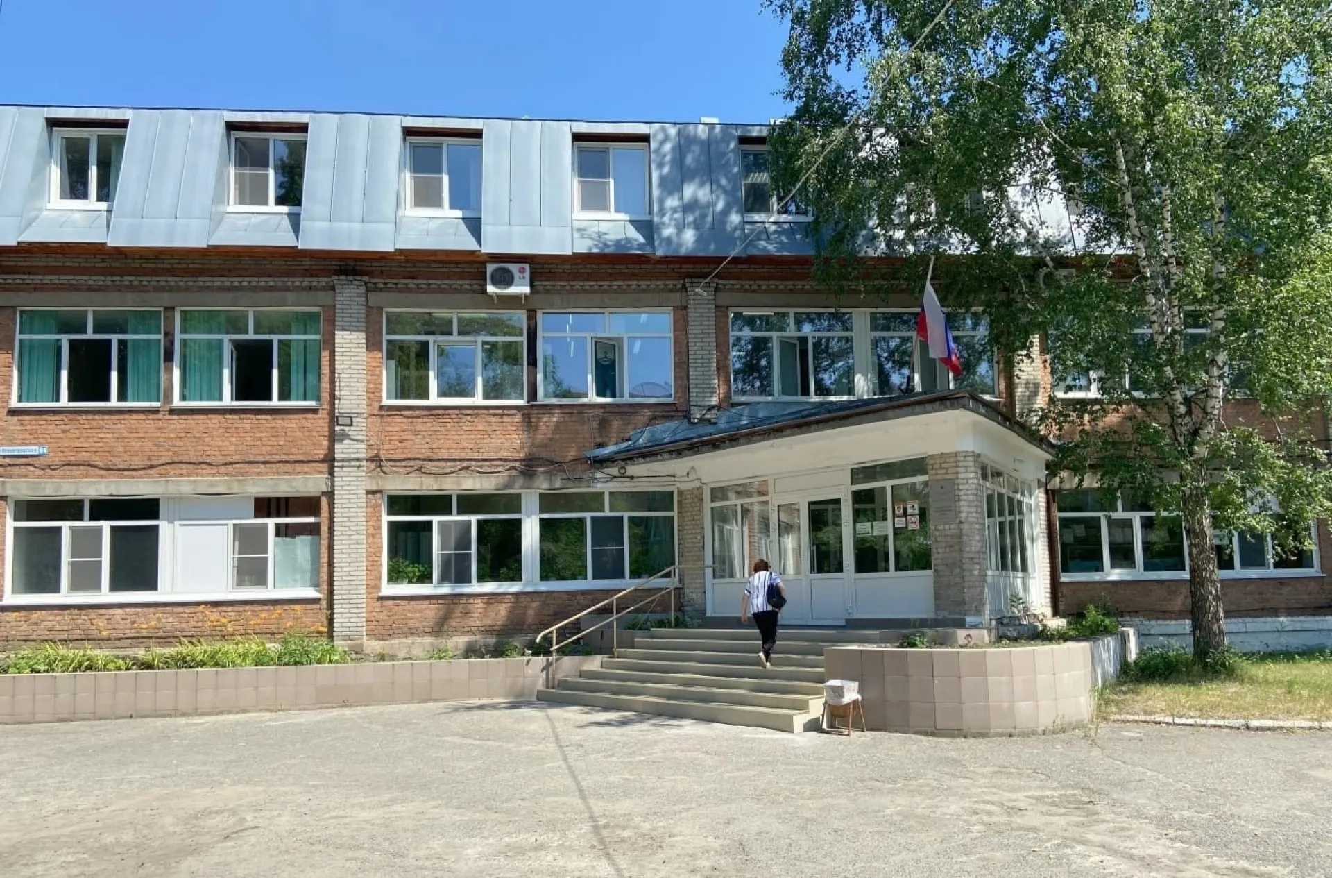 Городскую больницу № 2 ремонтируют в Бийске Городскую больницу № 2 ремонтируют в Бийске