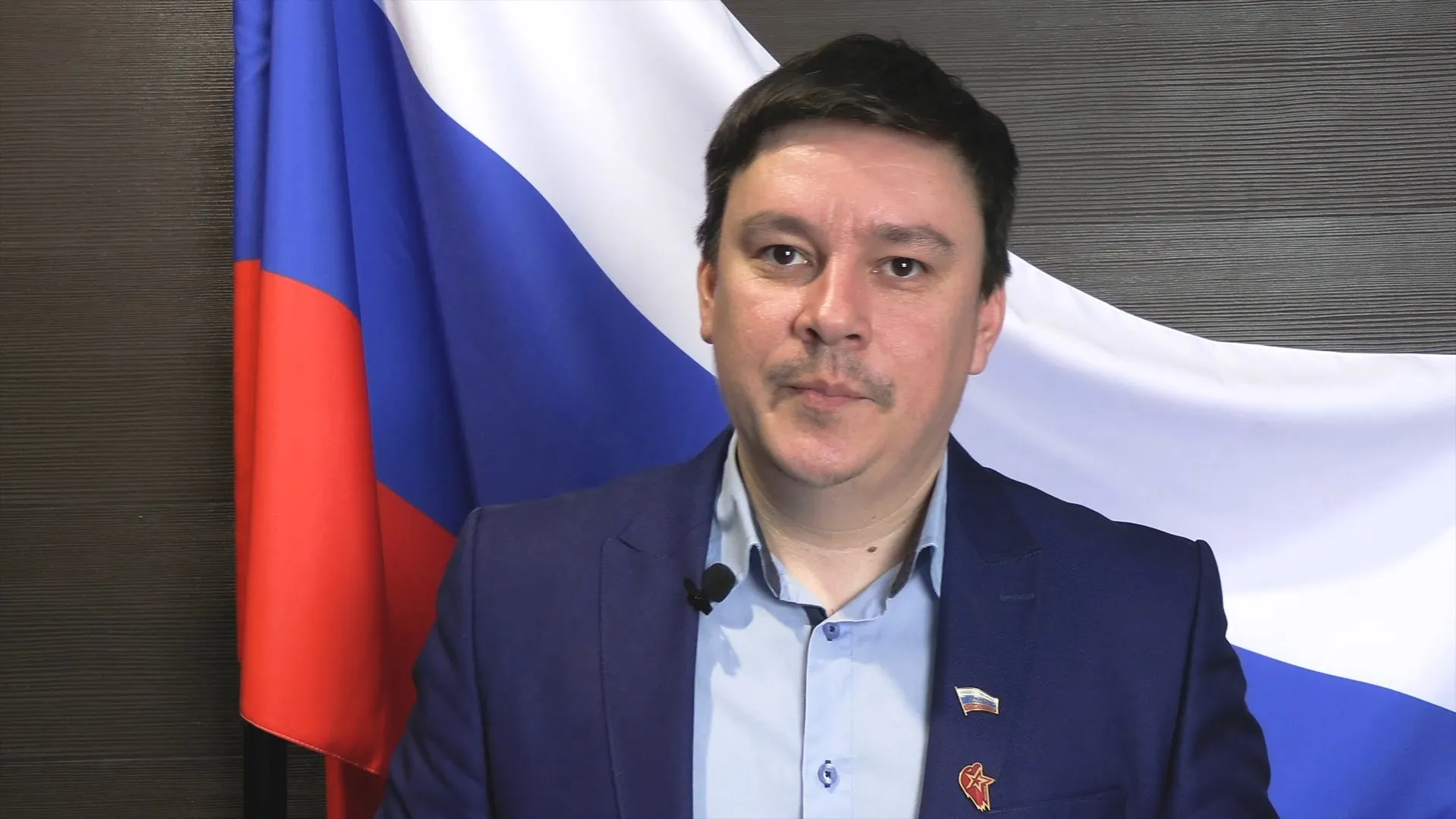 Директор «Алтайпатриотцентра» Евгений Овчинников считает, что спецоперация на Украине направлена на защиту рубежей России Директор «Алтайпатриотцентра» Евгений Овчинников считает, что спецоперация на Украине направлена на защиту рубежей России