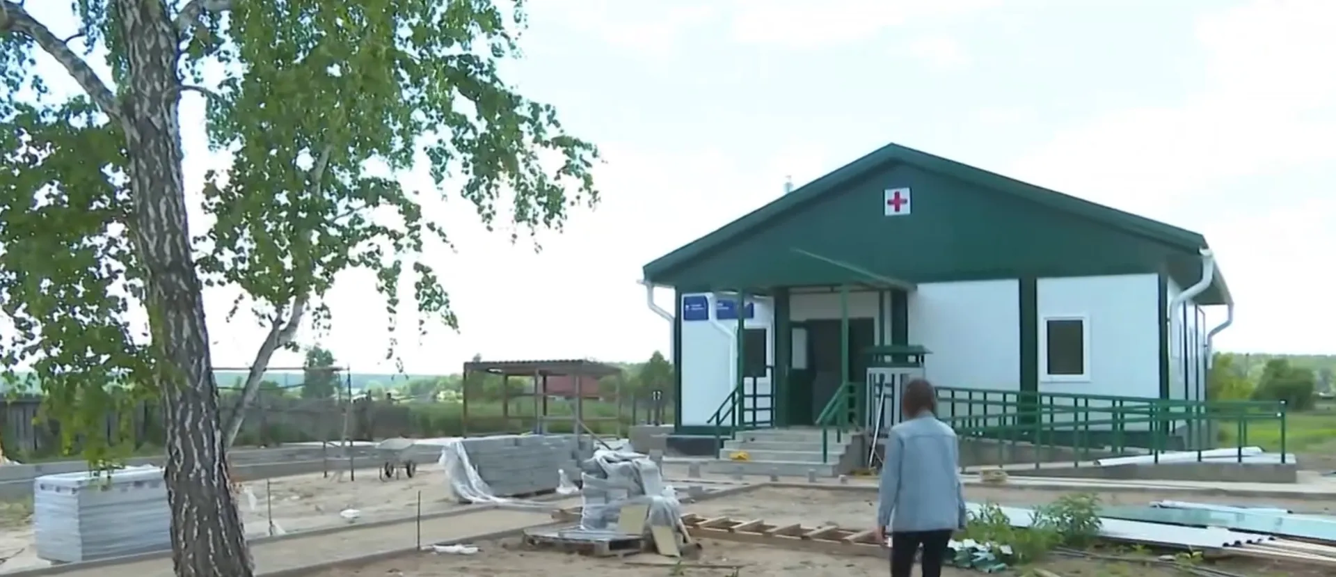 Амбулаторию и фельдшерско-акушерский пункт строят в сёлах Павловского района Амбулаторию и фельдшерско-акушерский пункт строят в сёлах Павловского района