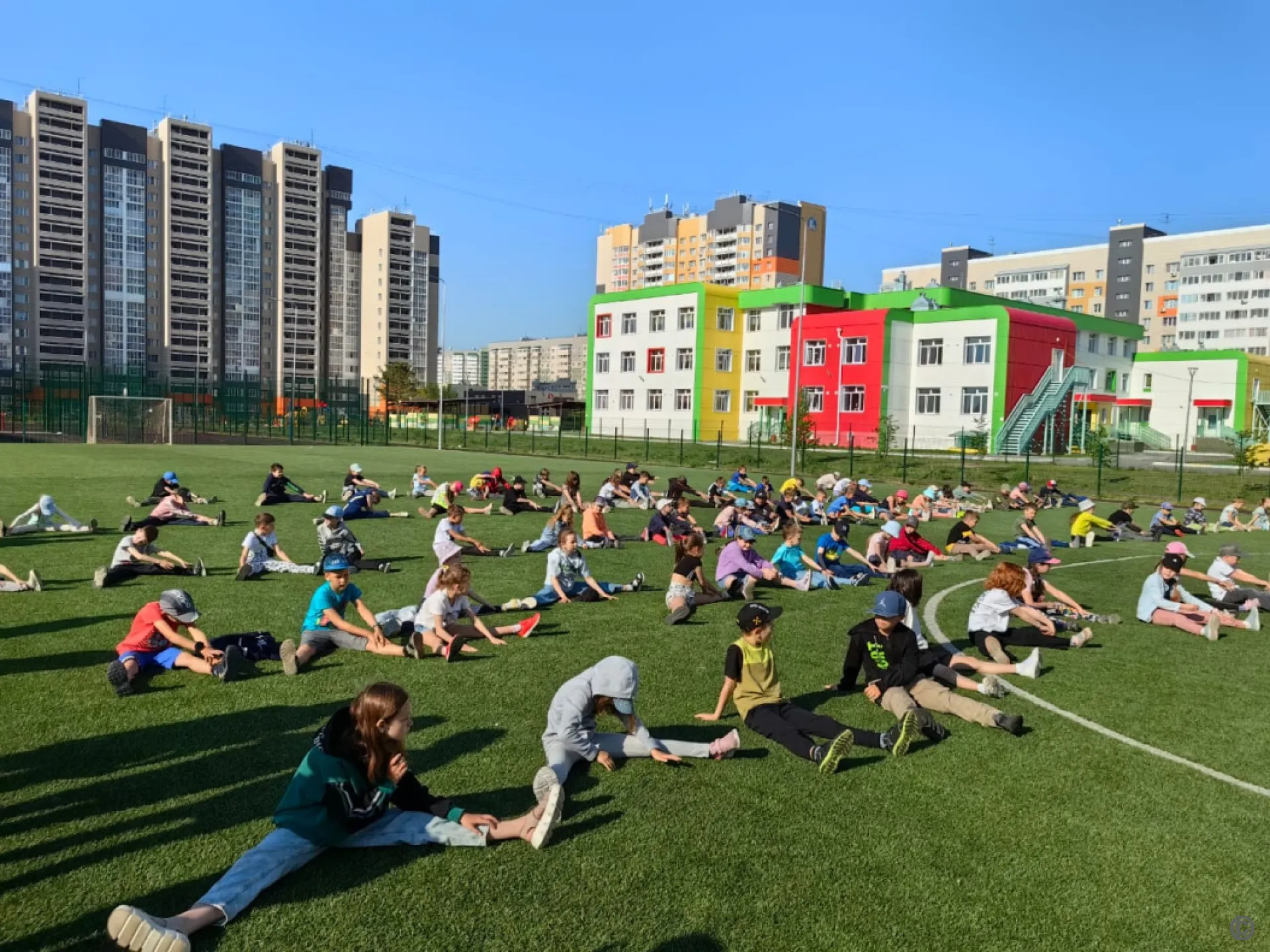 Пришкольные лагеря начали работу в Барнауле Пришкольные лагеря начали работу в Барнауле