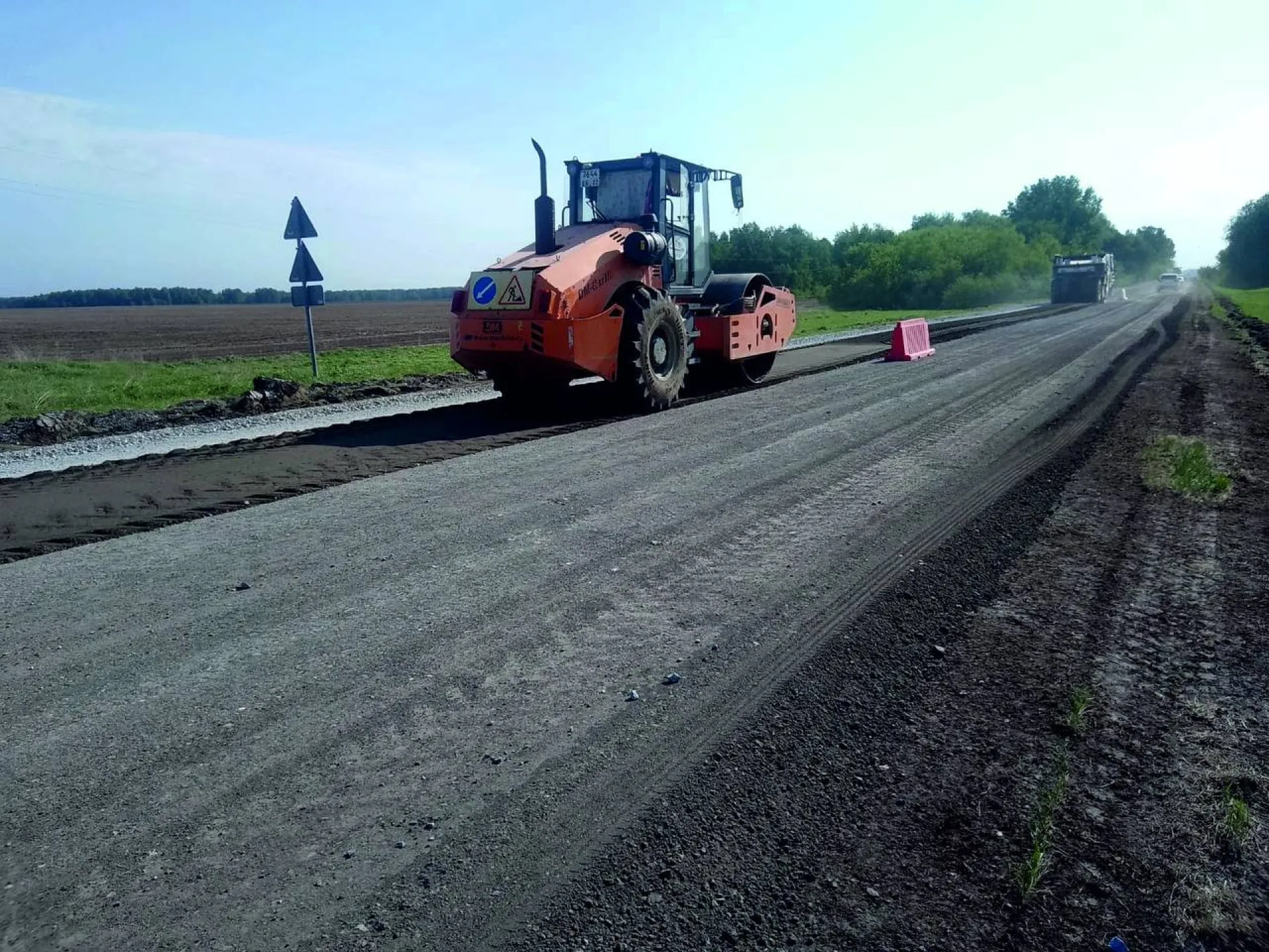 Дорогу до солёных озёр обновят в этом году в Алтайском крае Дорогу до солёных озёр обновят в этом году в Алтайском крае