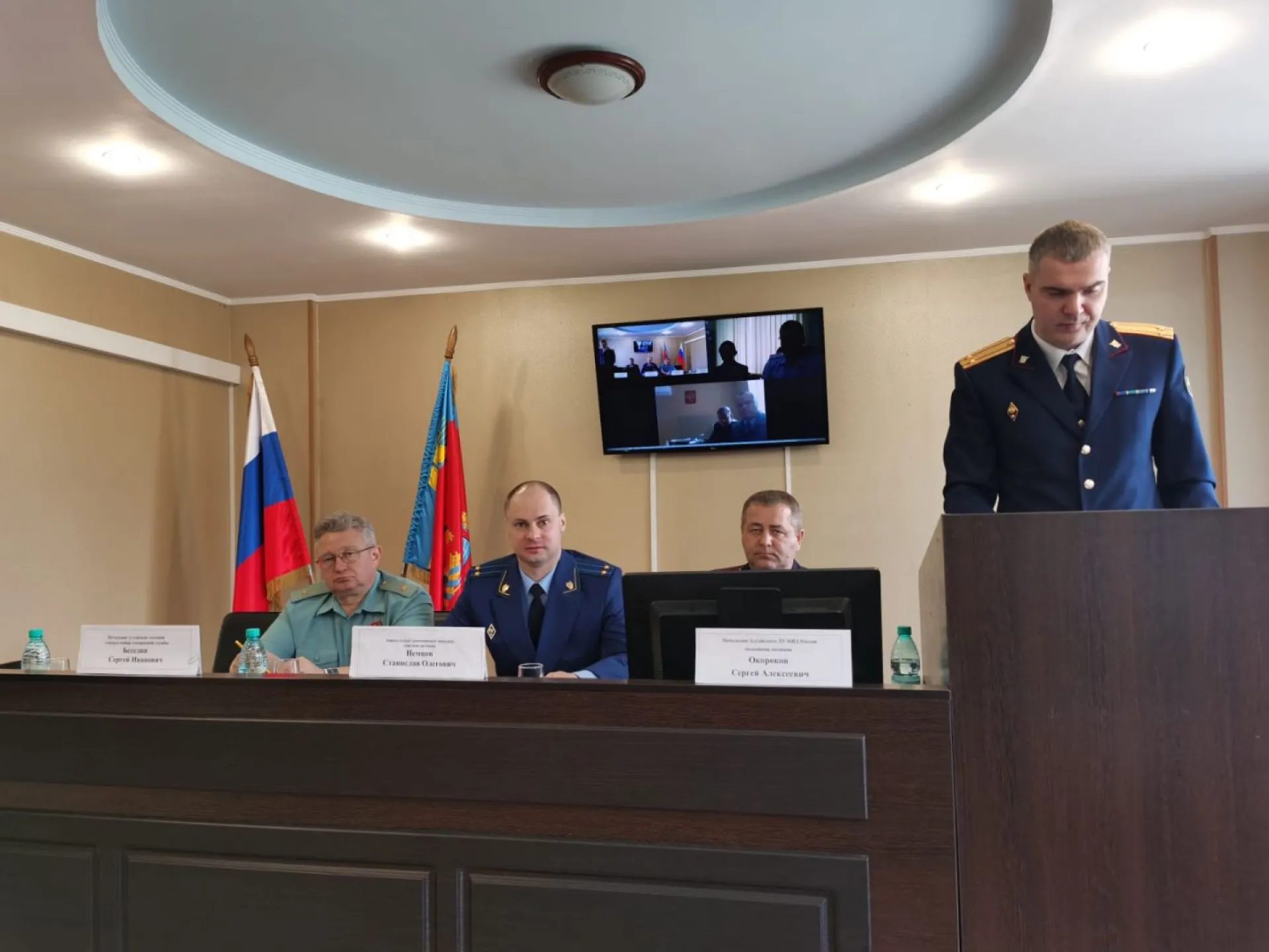 В Барнауле состоялось координационное совещание руководителей правоохранительных органов на транспорте Алтайского края и Республики Алтай В Барнауле состоялось координационное совещание руководителей правоохранительных органов на транспорте Алтайского края и Республики Алтай
