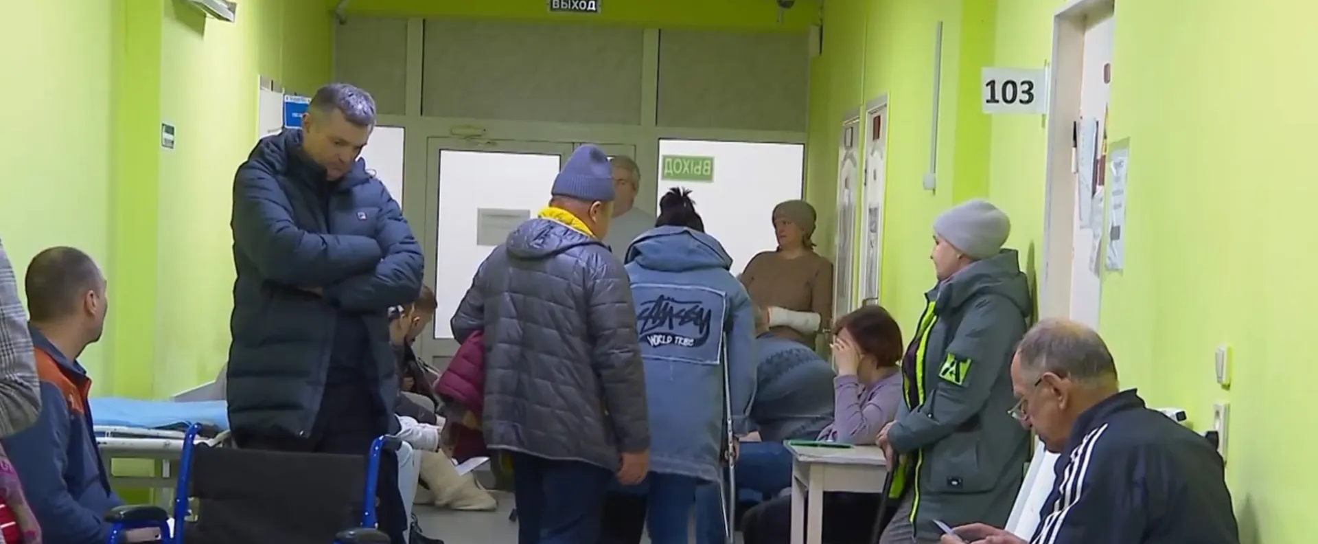 228 человек обратились в травмпункт из-за гололеда за последнюю неделю в Барнауле 228 человек обратились в травмпункт из-за гололеда за последнюю неделю в Барнауле